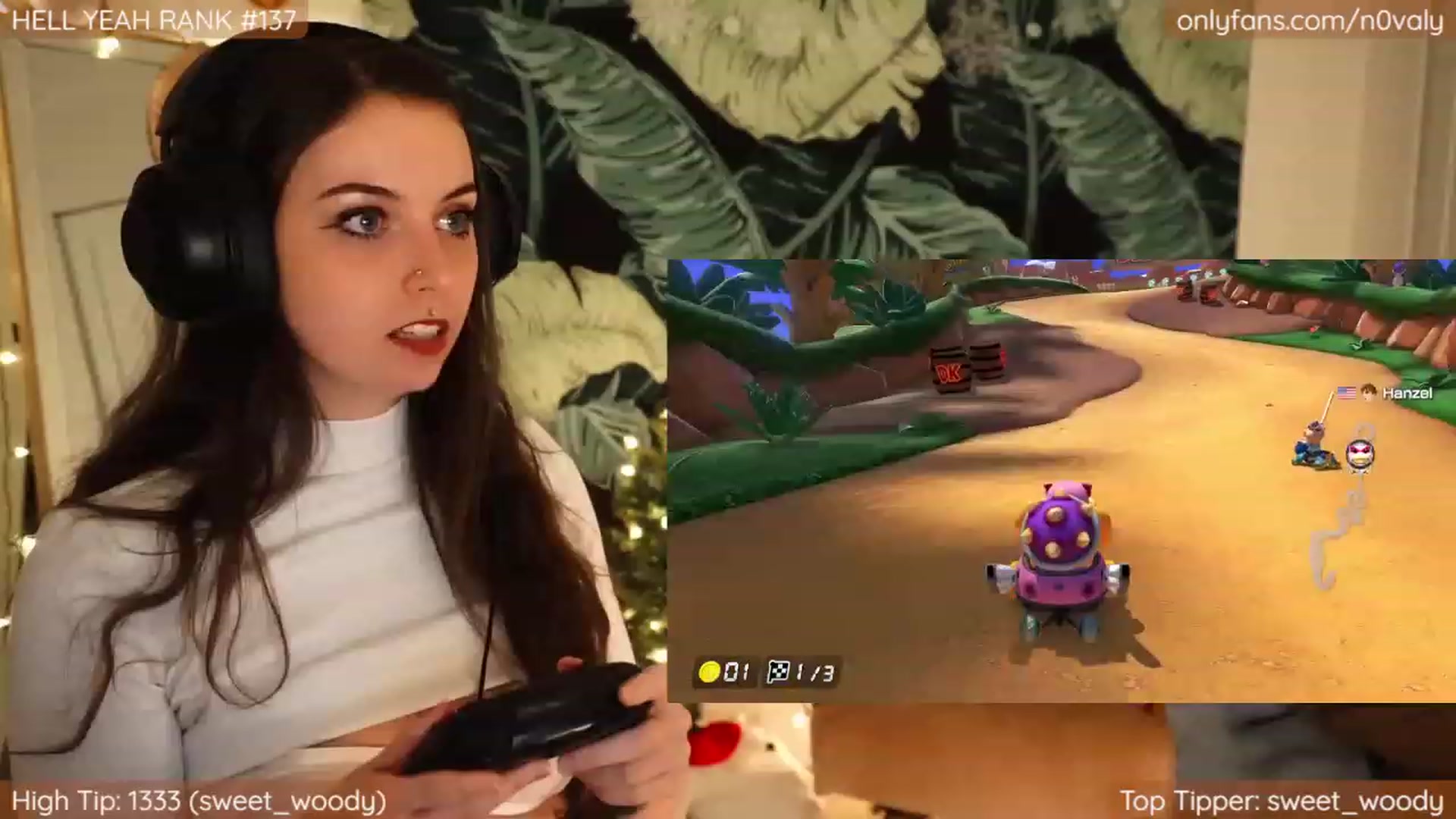 N0valy video thumbnail