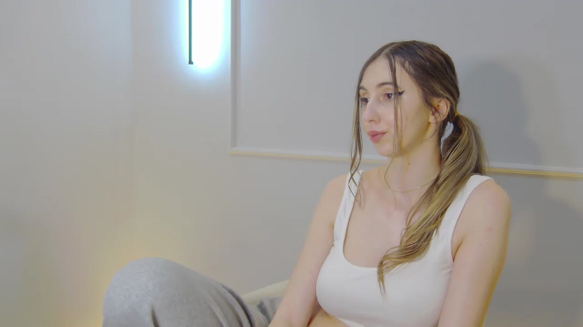 Artemiss video thumbnail
