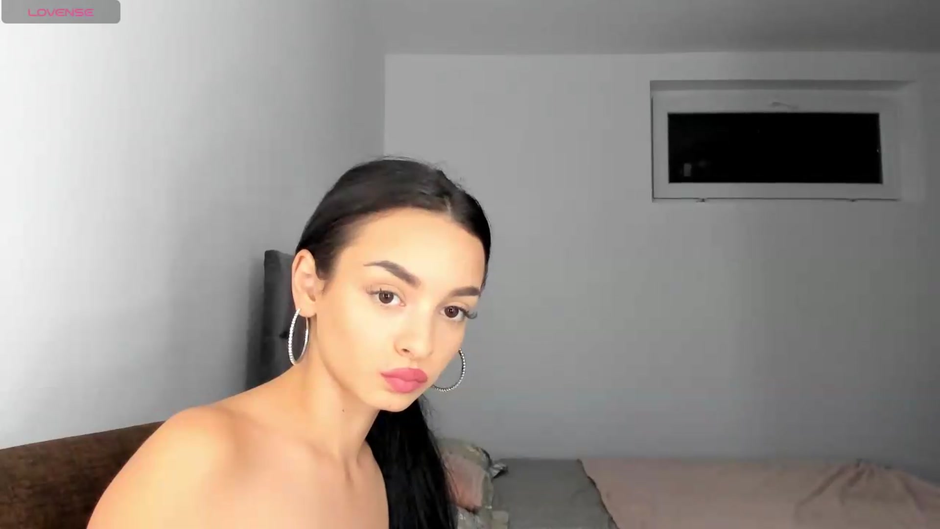 CuteMia video thumbnail