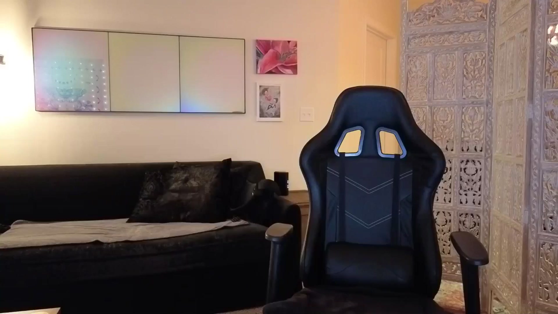 JinnaWhite video thumbnail