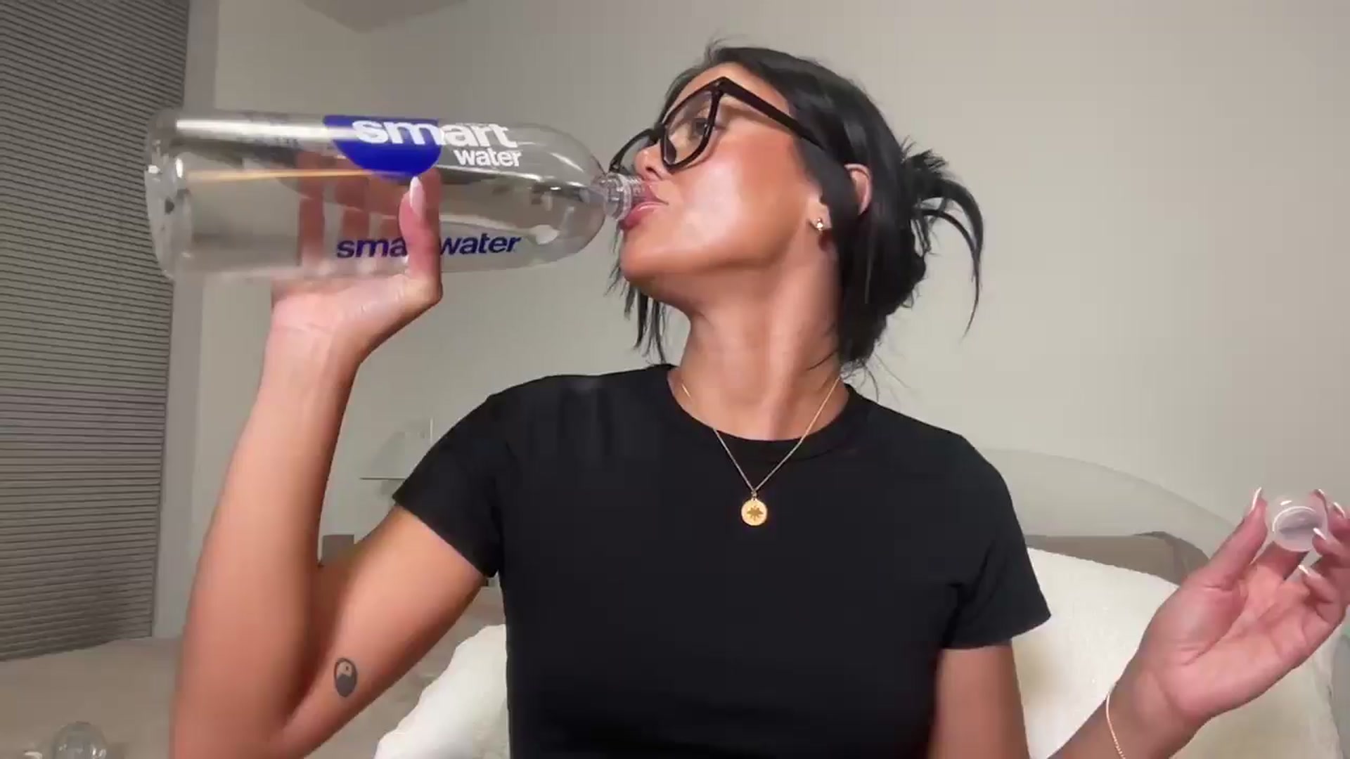 Naomilynn video thumbnail