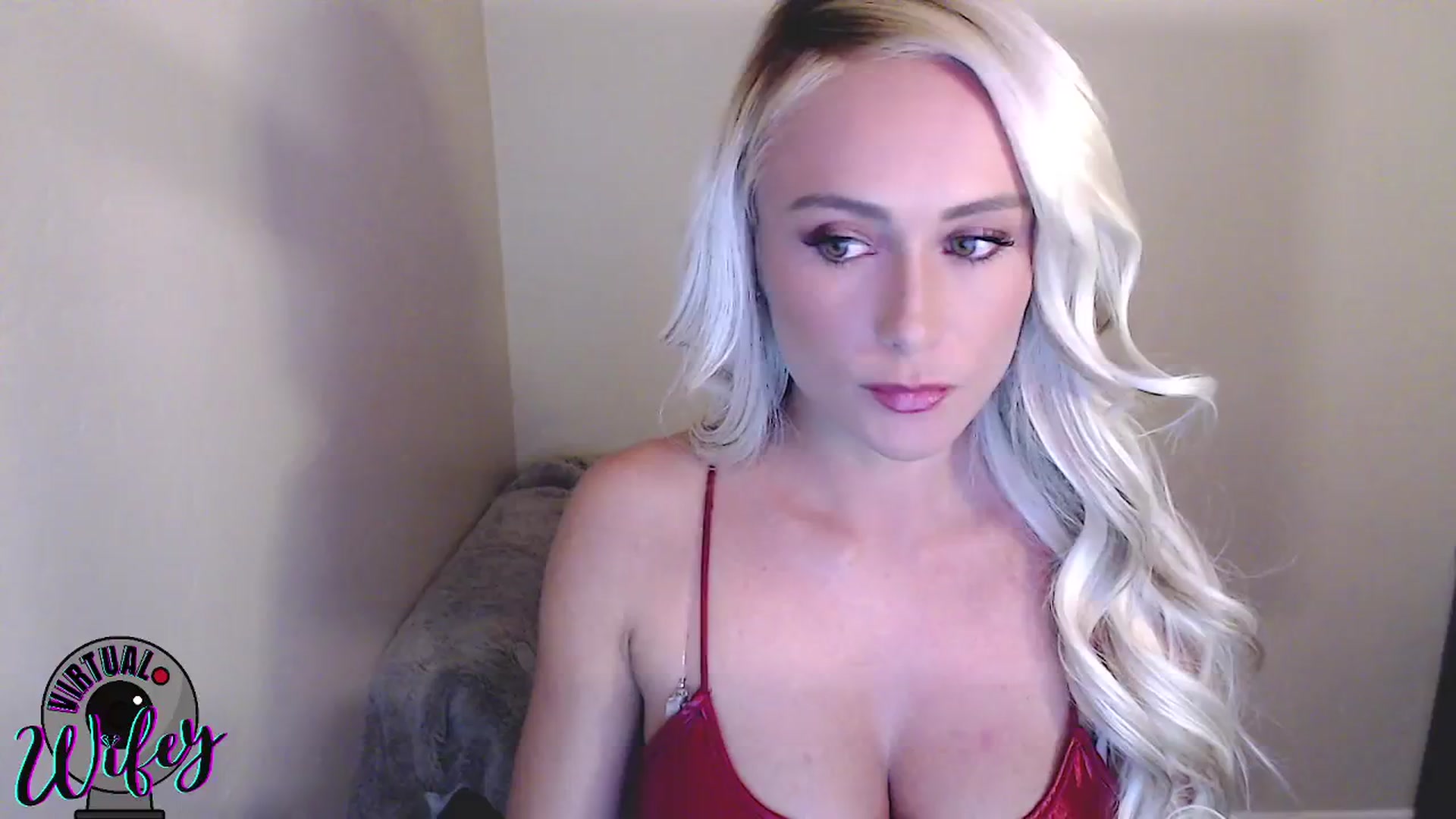 Virtual_Wifey video thumbnail