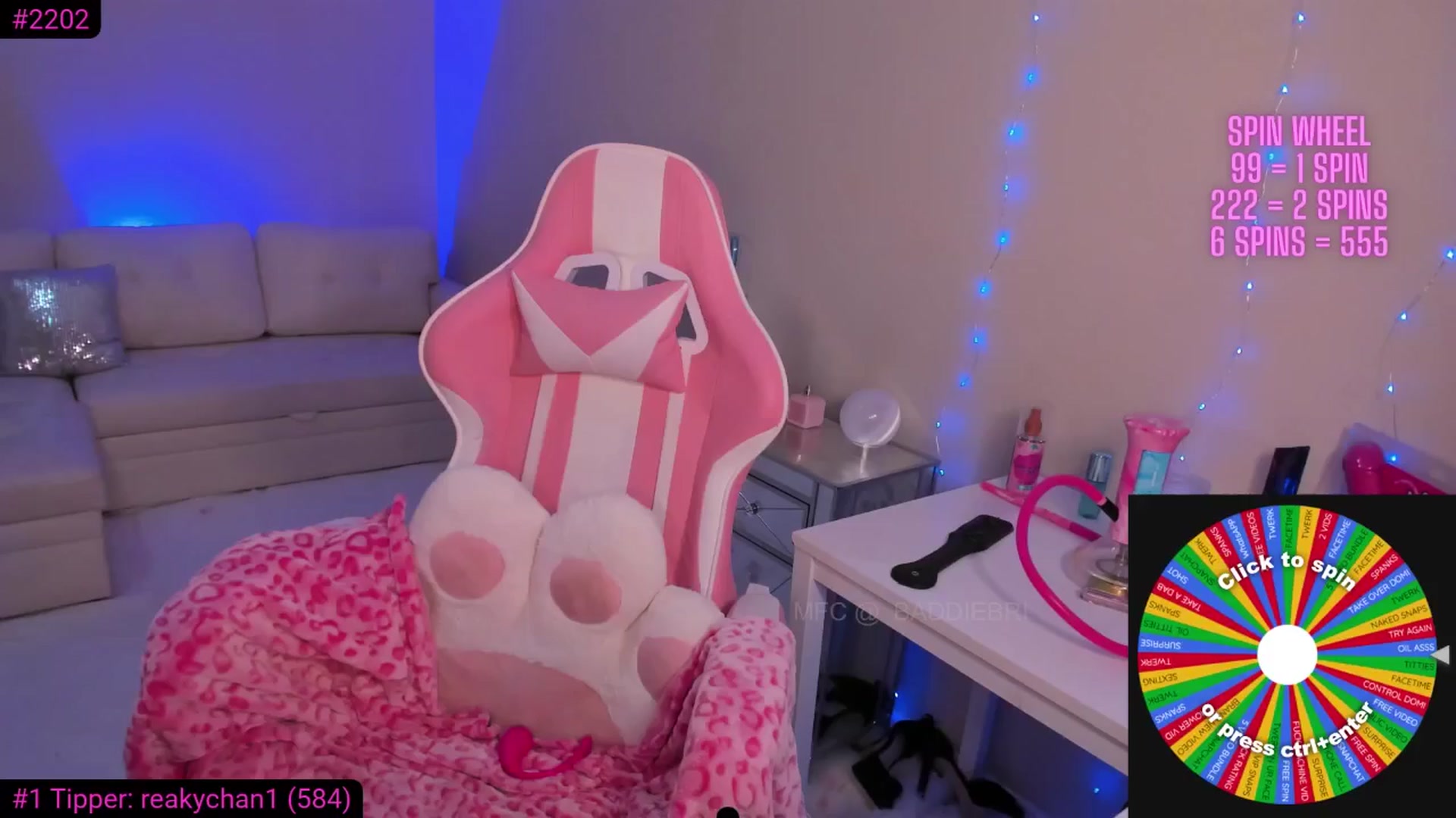 baddiebri video thumbnail