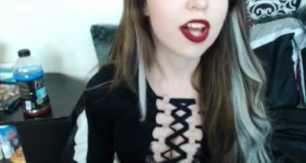 Niennavie video thumbnail