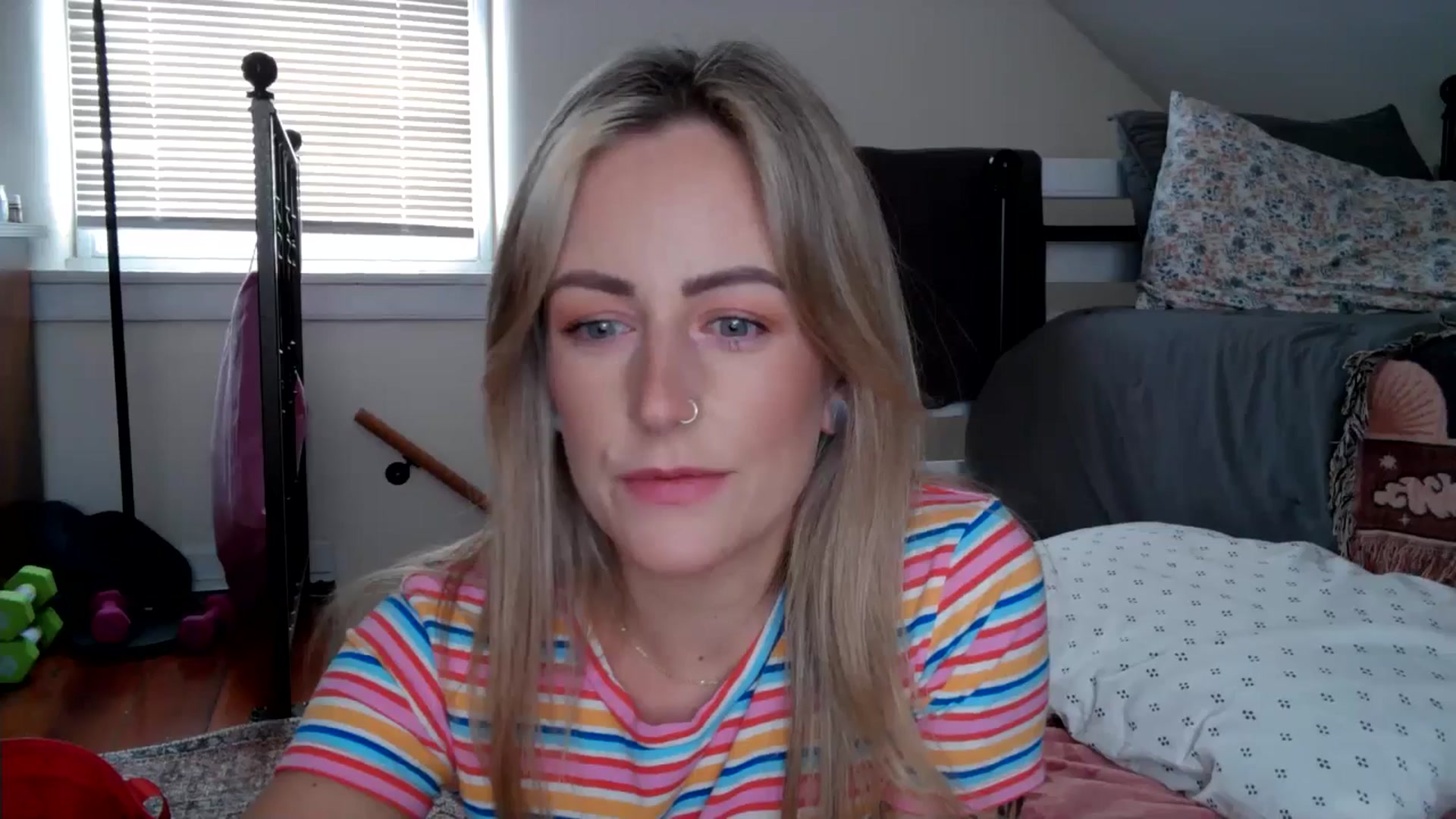 Lena_bee video thumbnail