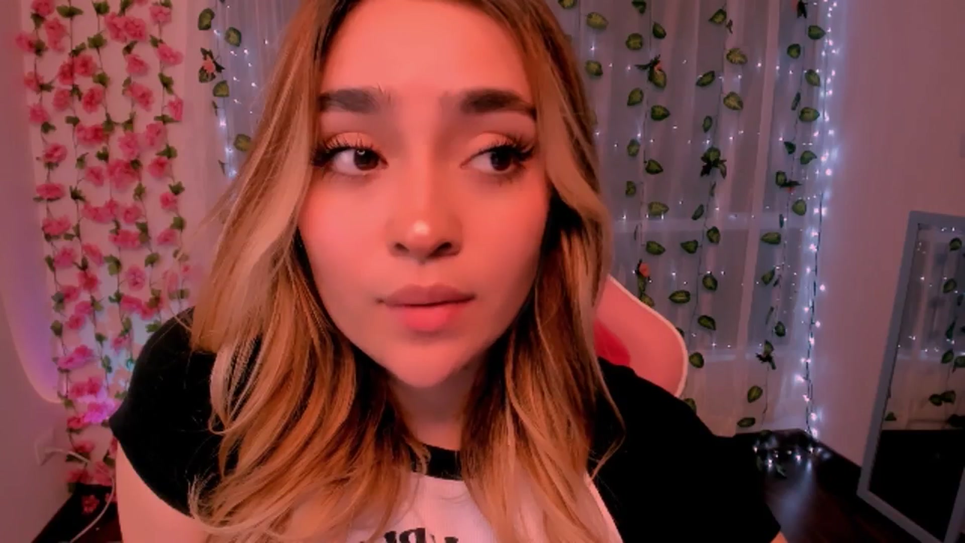 Sugar_h0ney video thumbnail