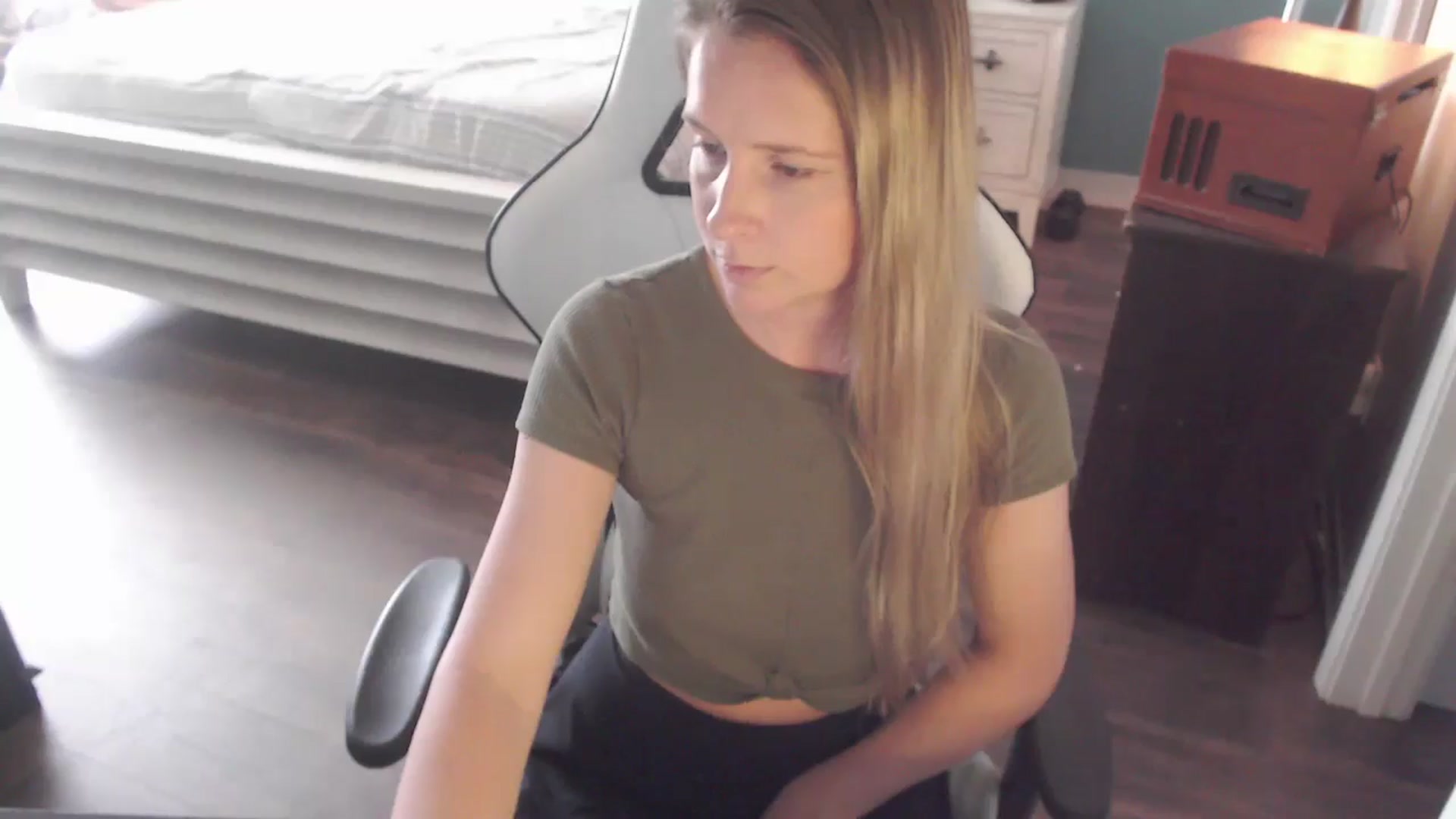 ZenZoey video thumbnail