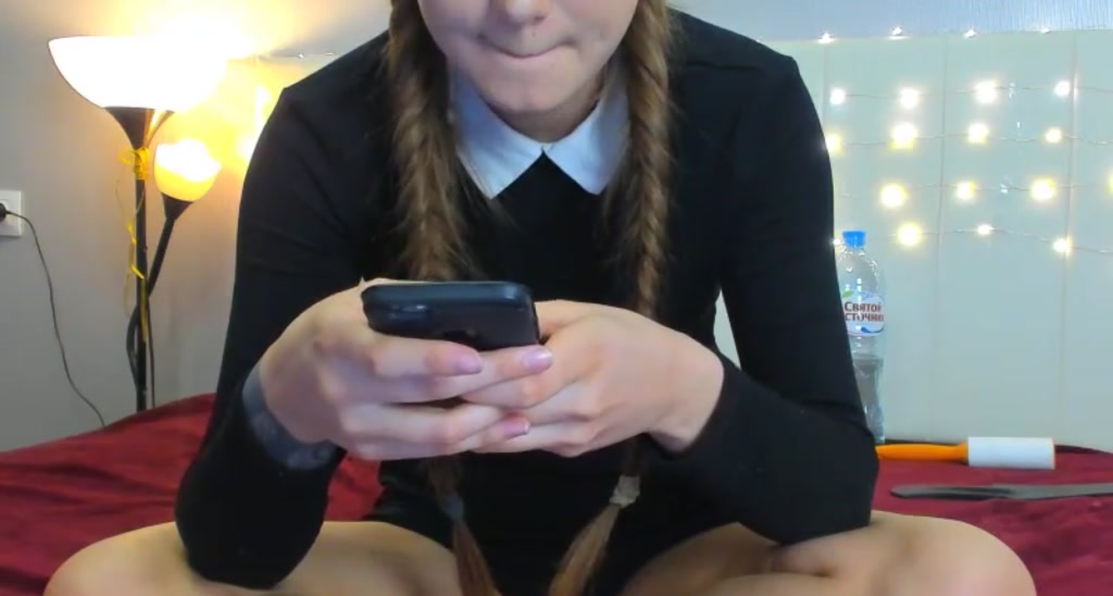 Littlewetgirl video thumbnail