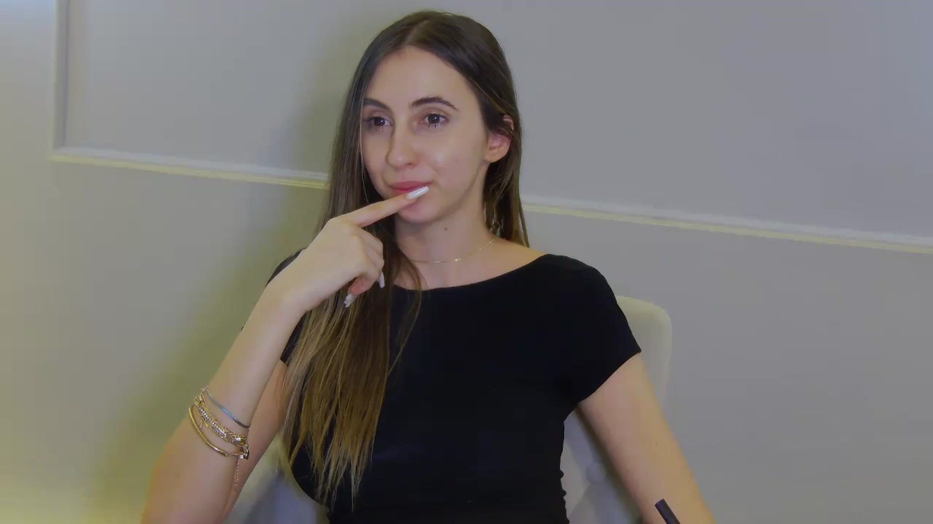 Artemiss video thumbnail