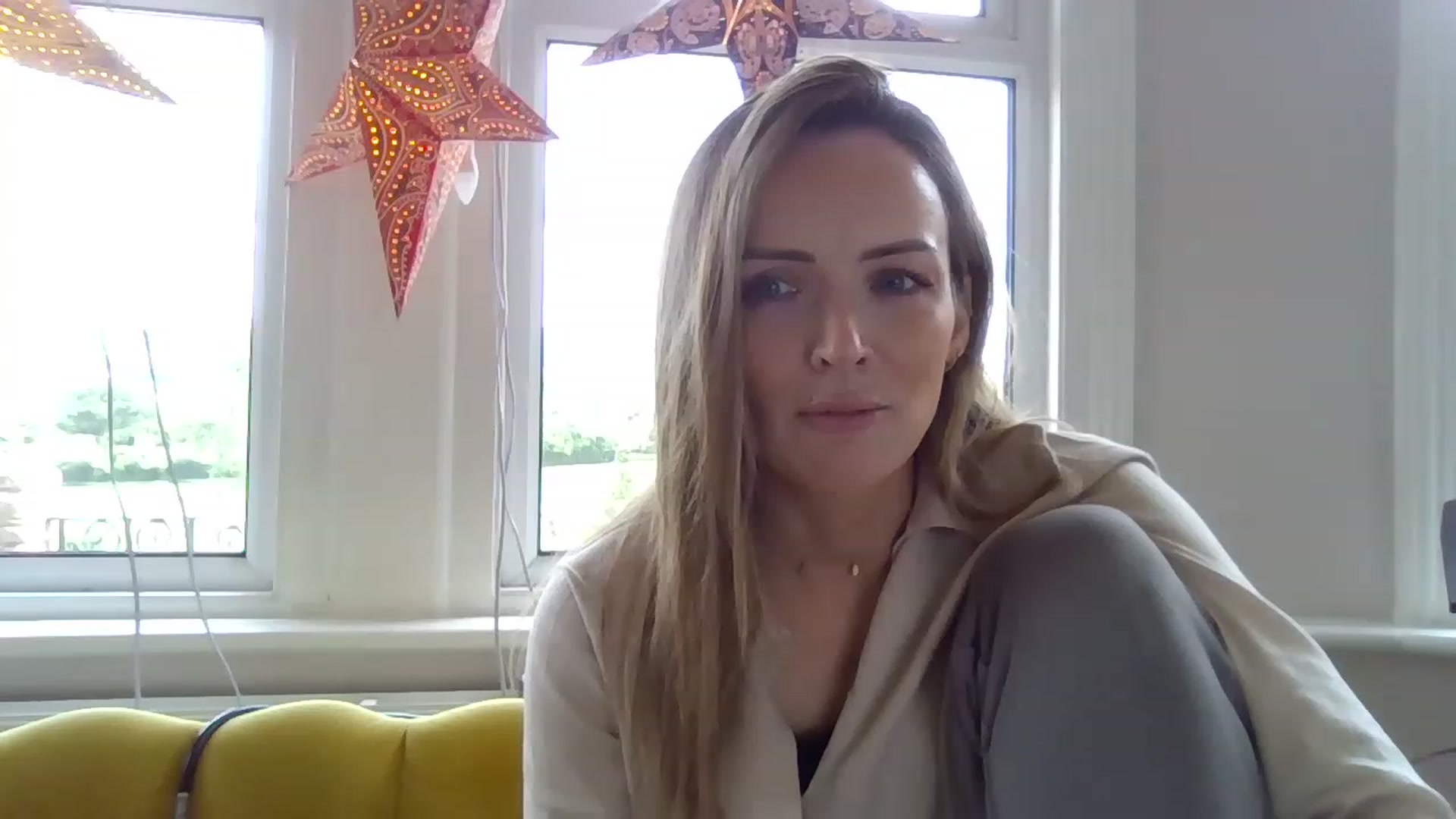 Miz_Honey video thumbnail