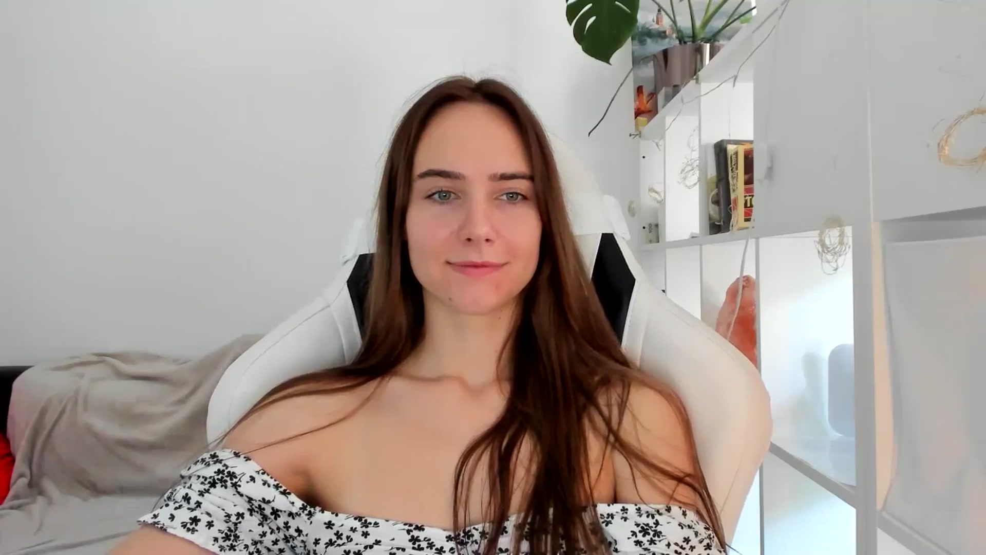 OhAlisa video thumbnail
