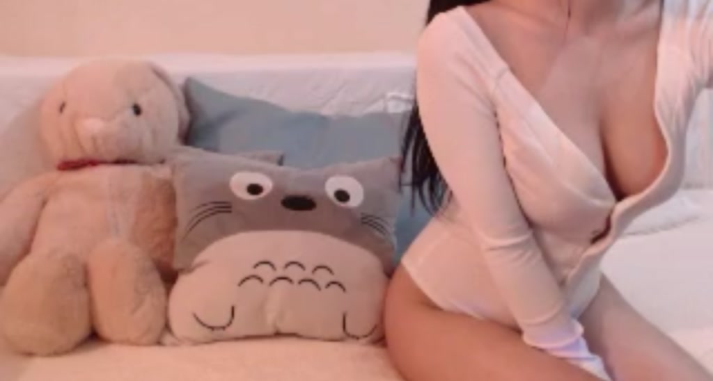 itsalicewang video thumbnail