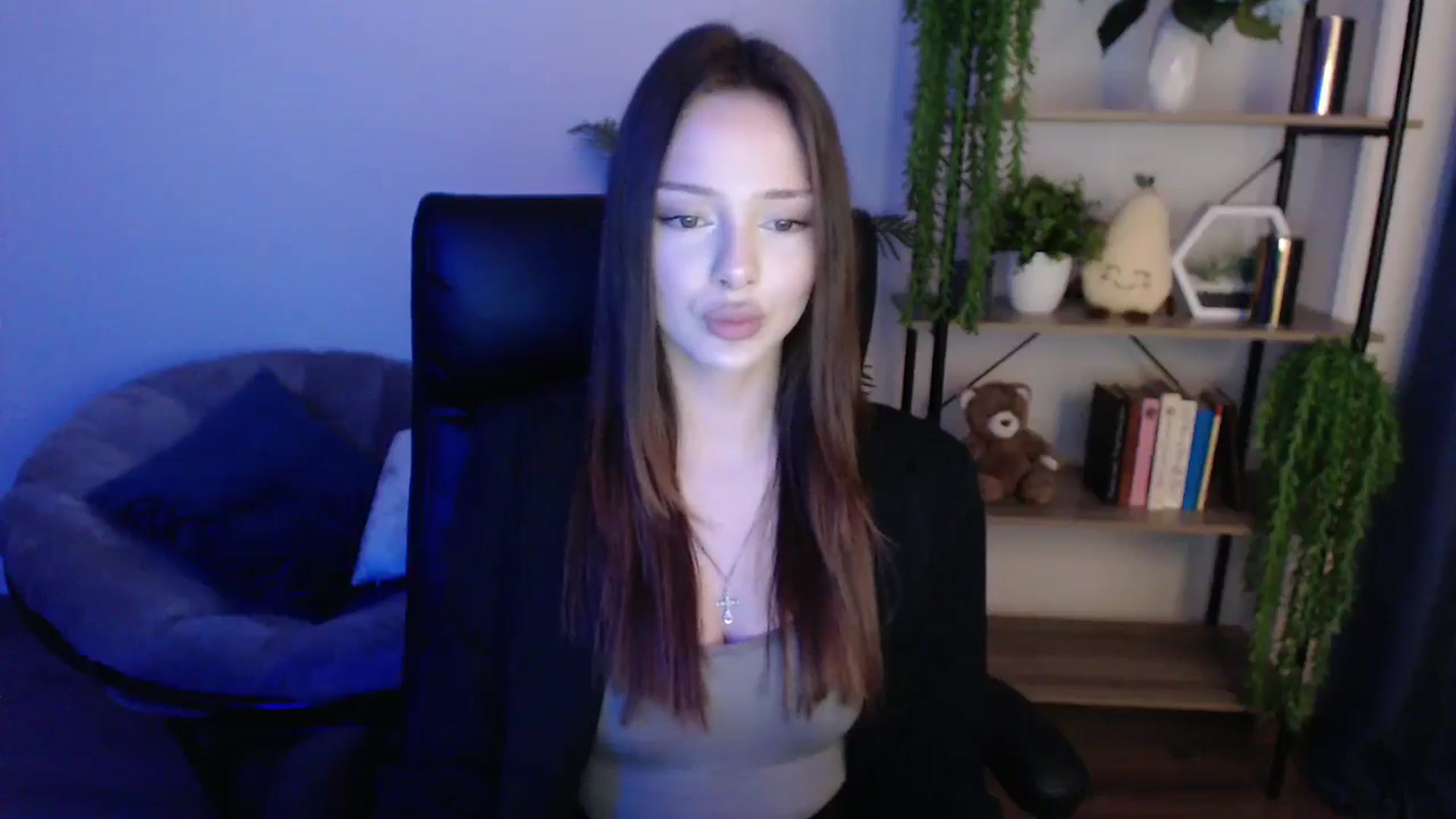 KateManelli video thumbnail