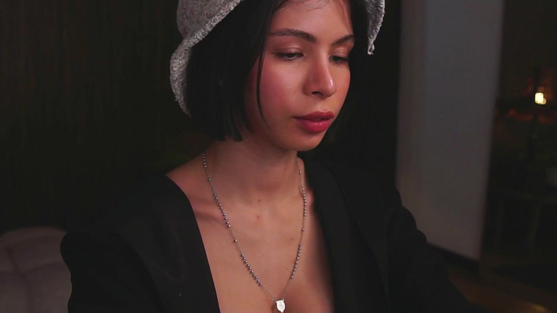 belledejour video thumbnail
