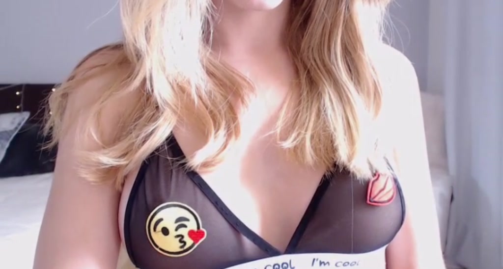 LauraVega video thumbnail