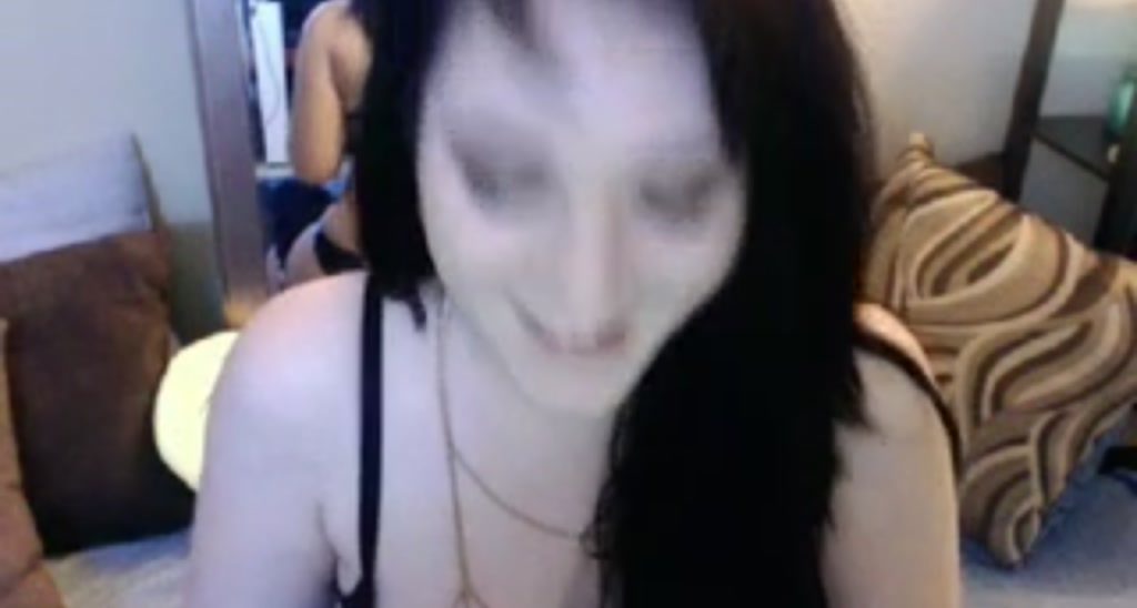 emilylynne video thumbnail