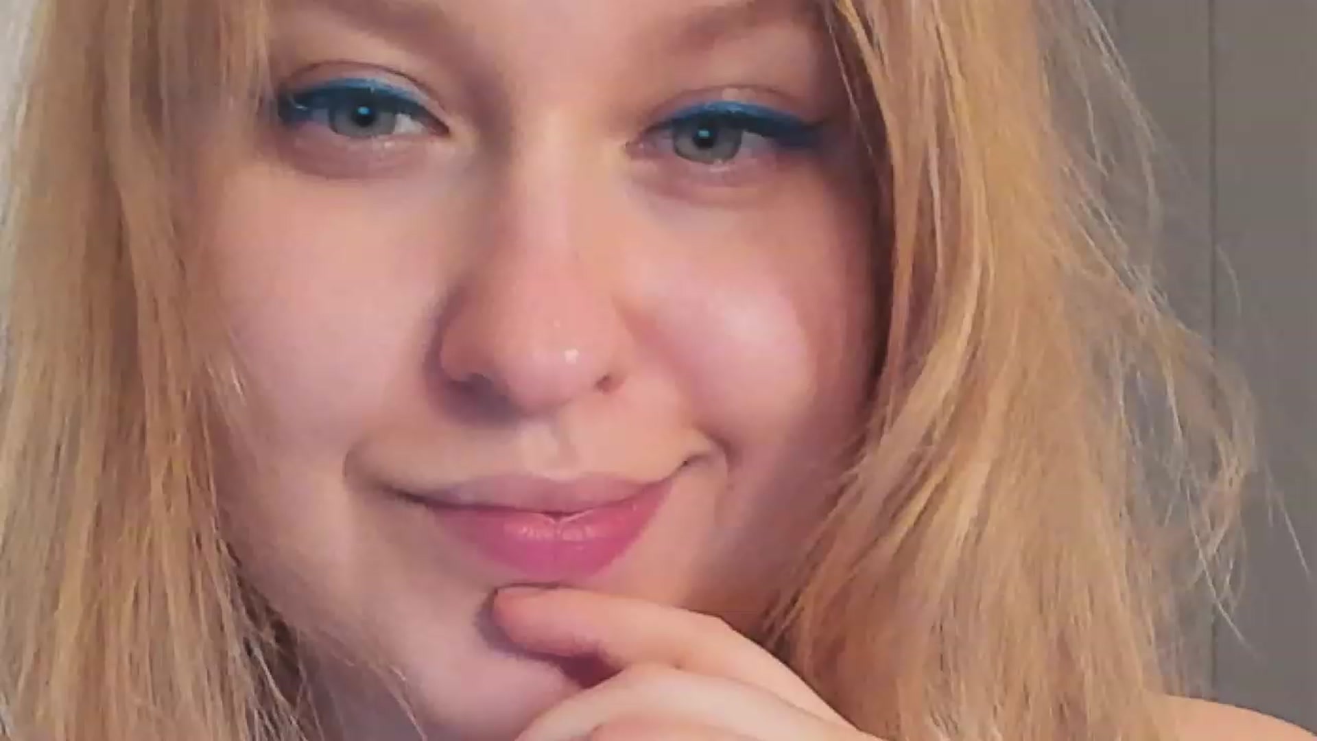 SensualAdict video thumbnail