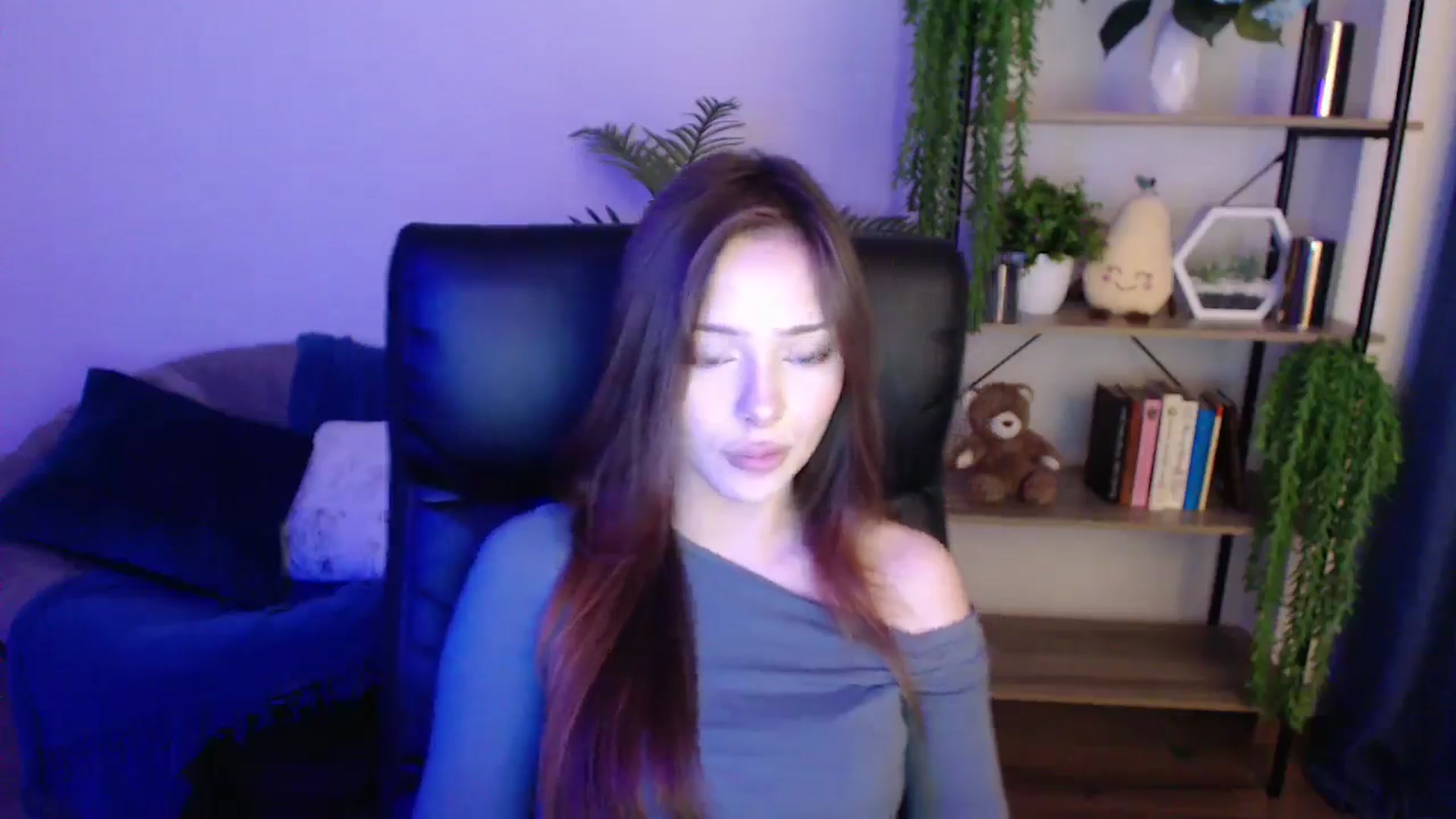 KateManelli video thumbnail