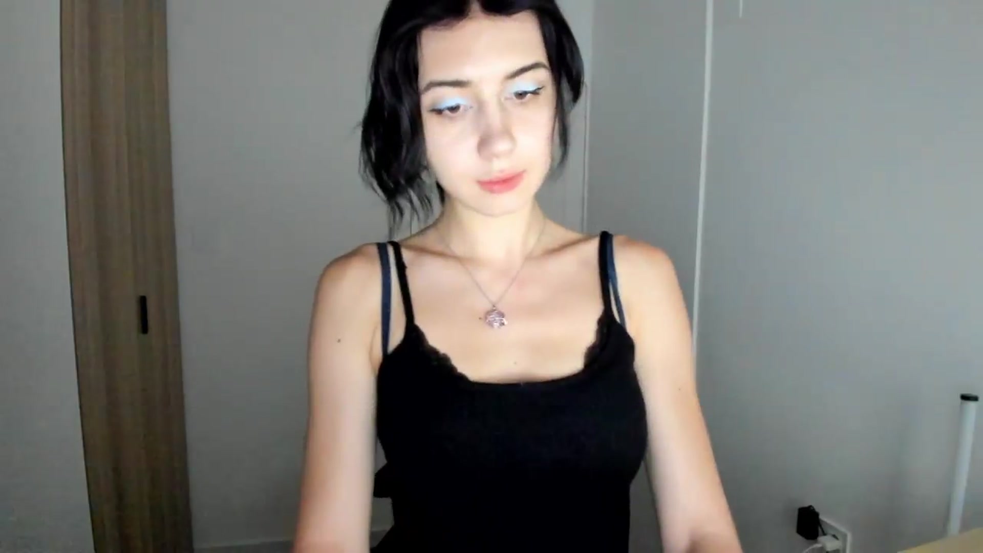 Temptressy video thumbnail