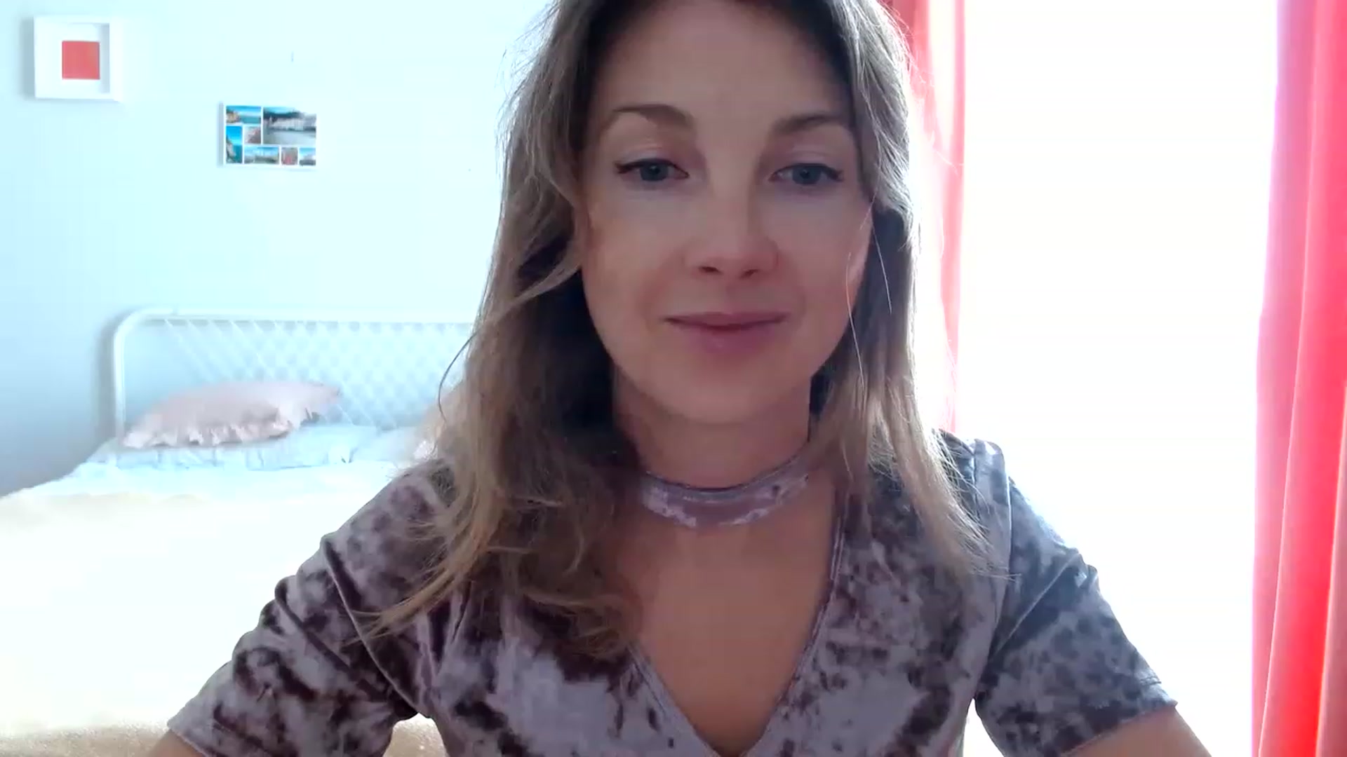 HappyAlise video thumbnail