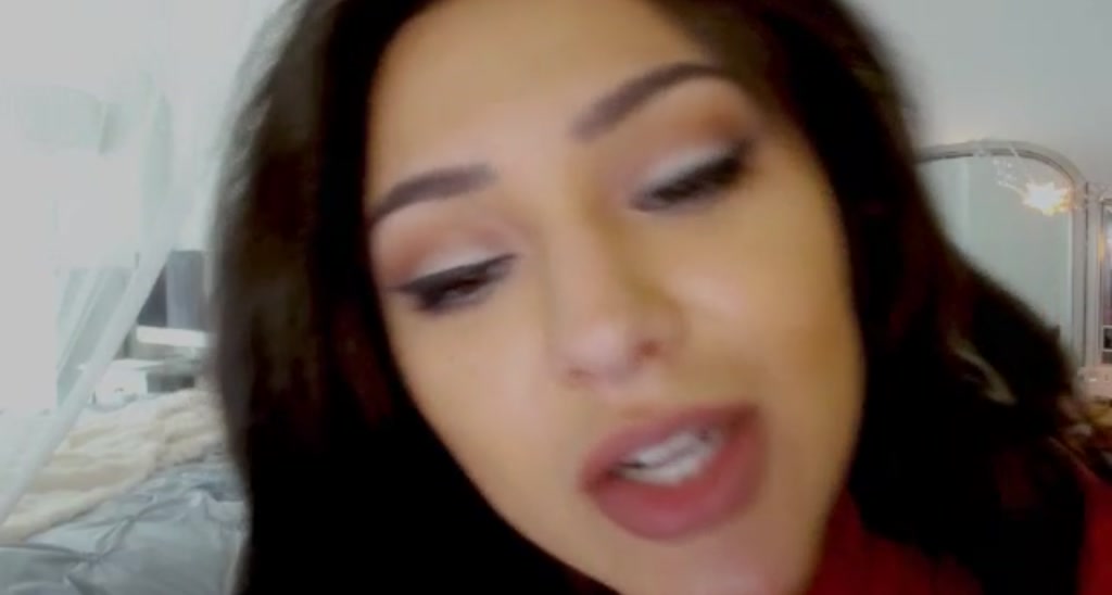 esmeralda_xo video thumbnail