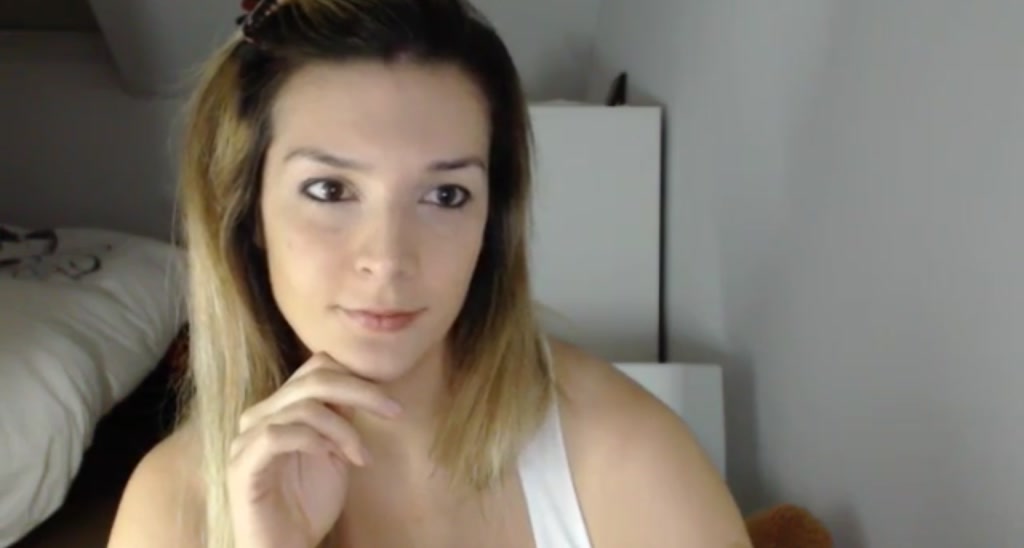 Alessndra video thumbnail