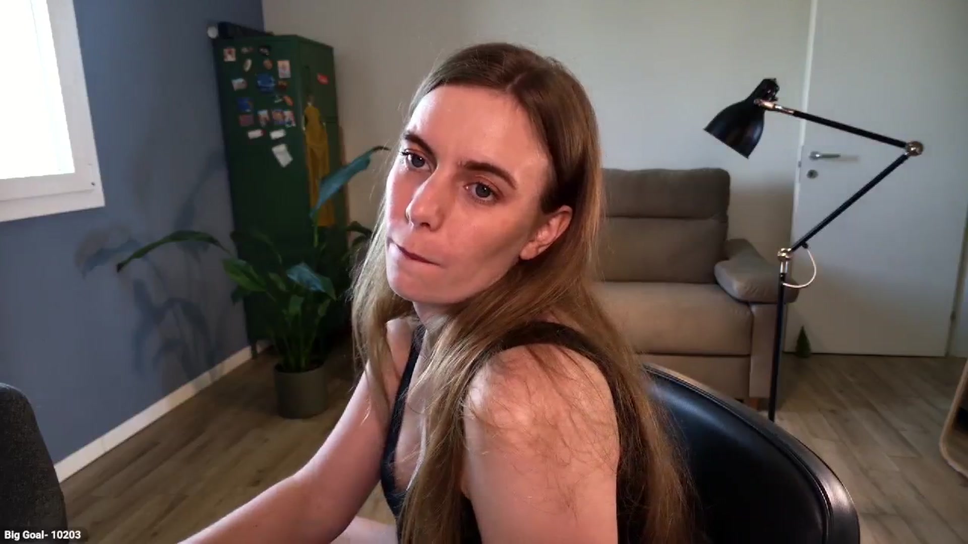 Personage video thumbnail