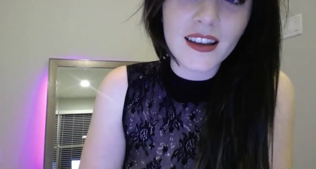 emilylynne video thumbnail