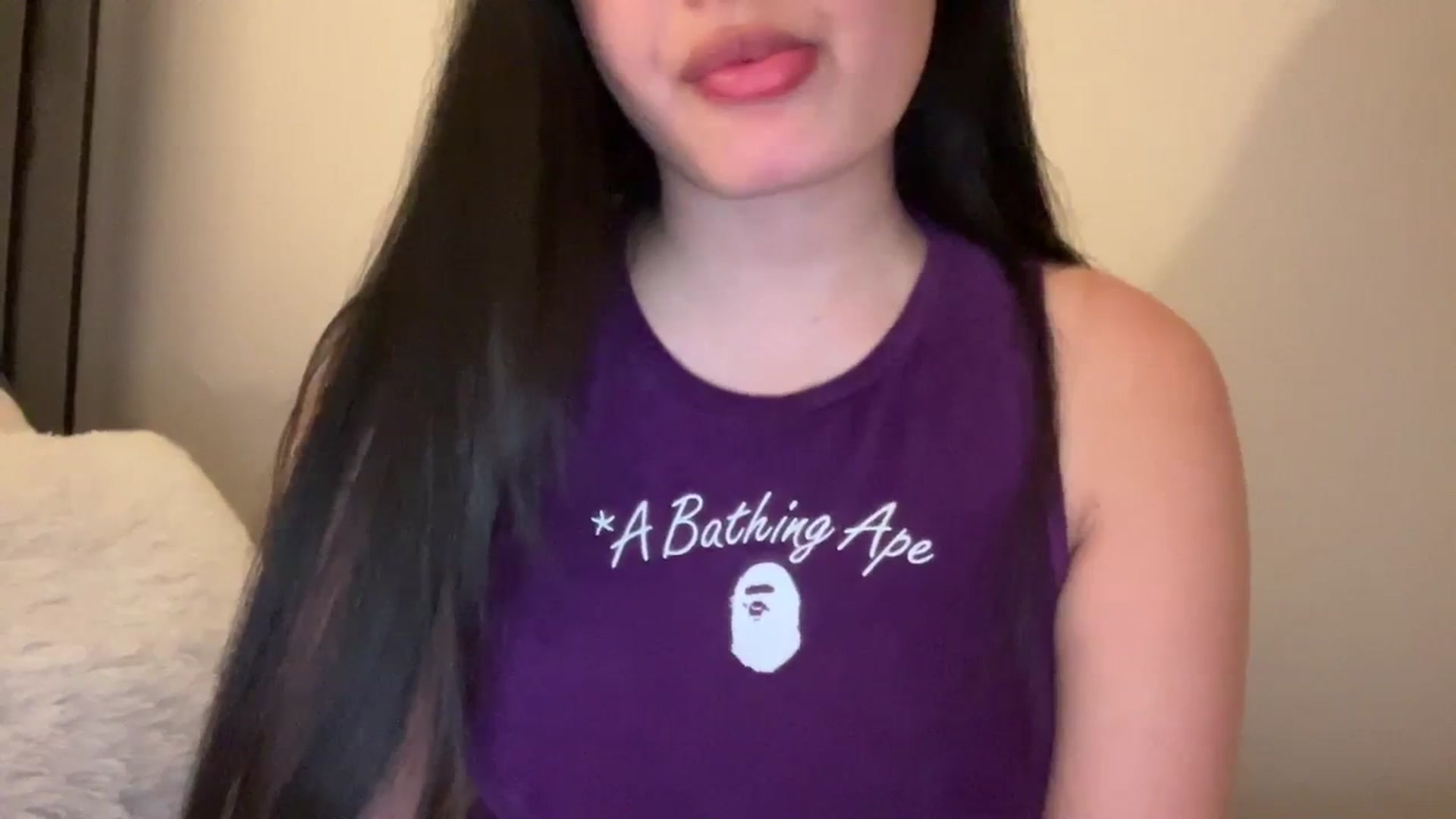 MsAkira video thumbnail