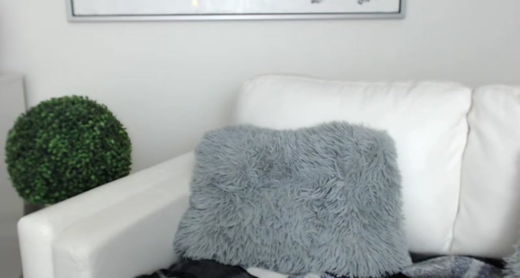 KaatMonroe video thumbnail