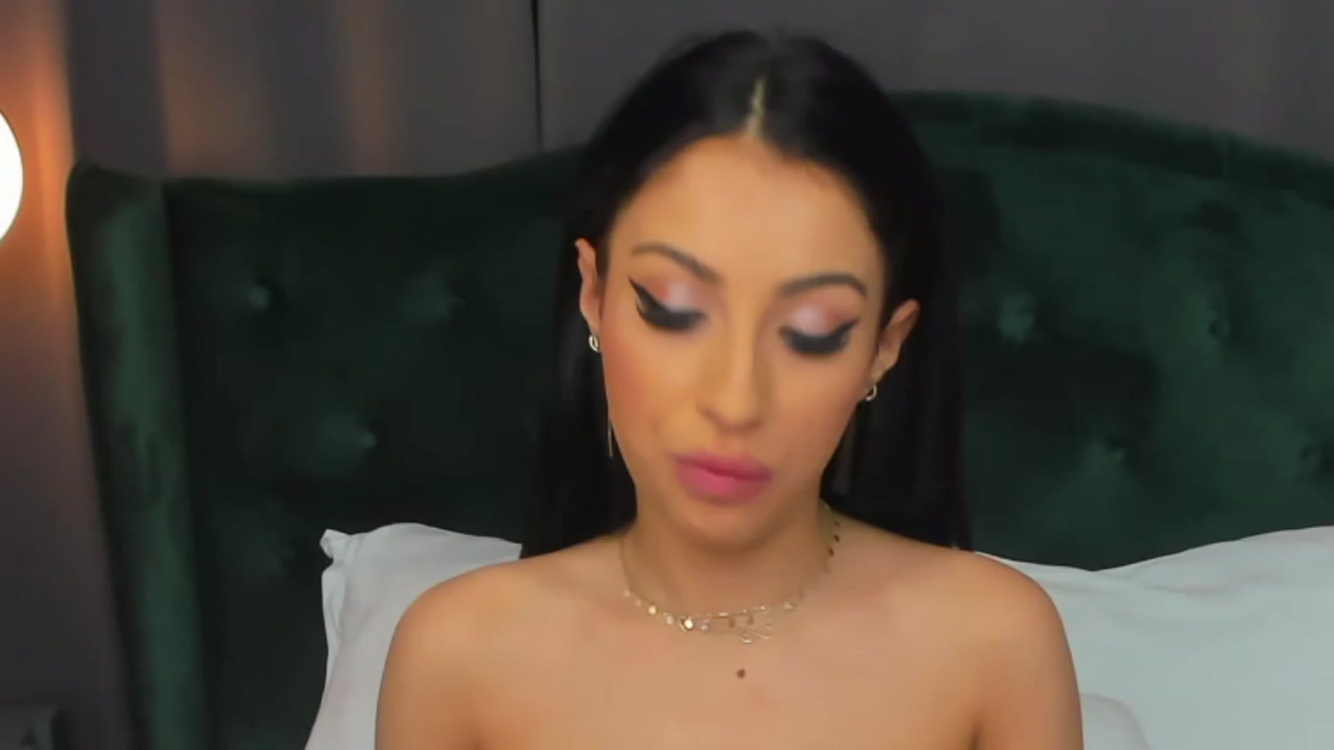 AnaisBloom video thumbnail