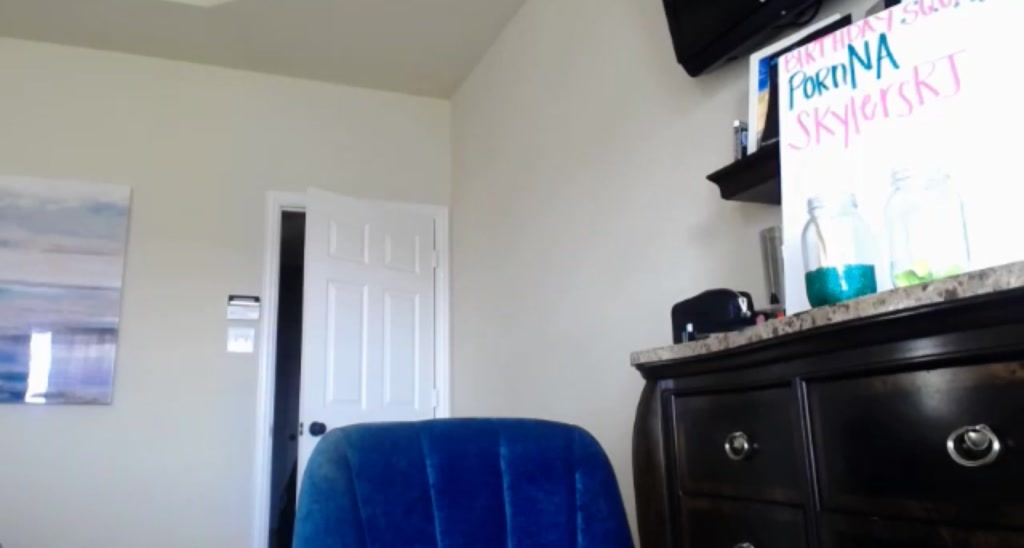 skylerlo video thumbnail