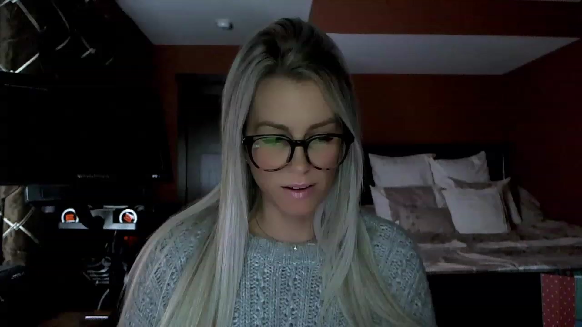 Cora9 video thumbnail