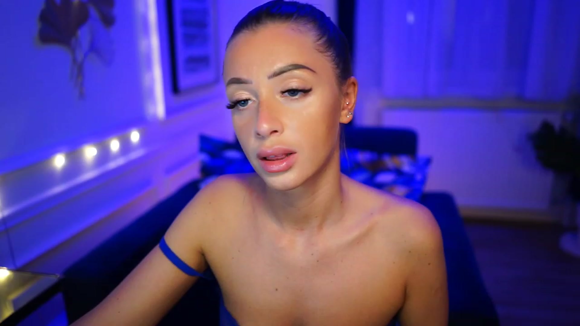emma_ruby video thumbnail