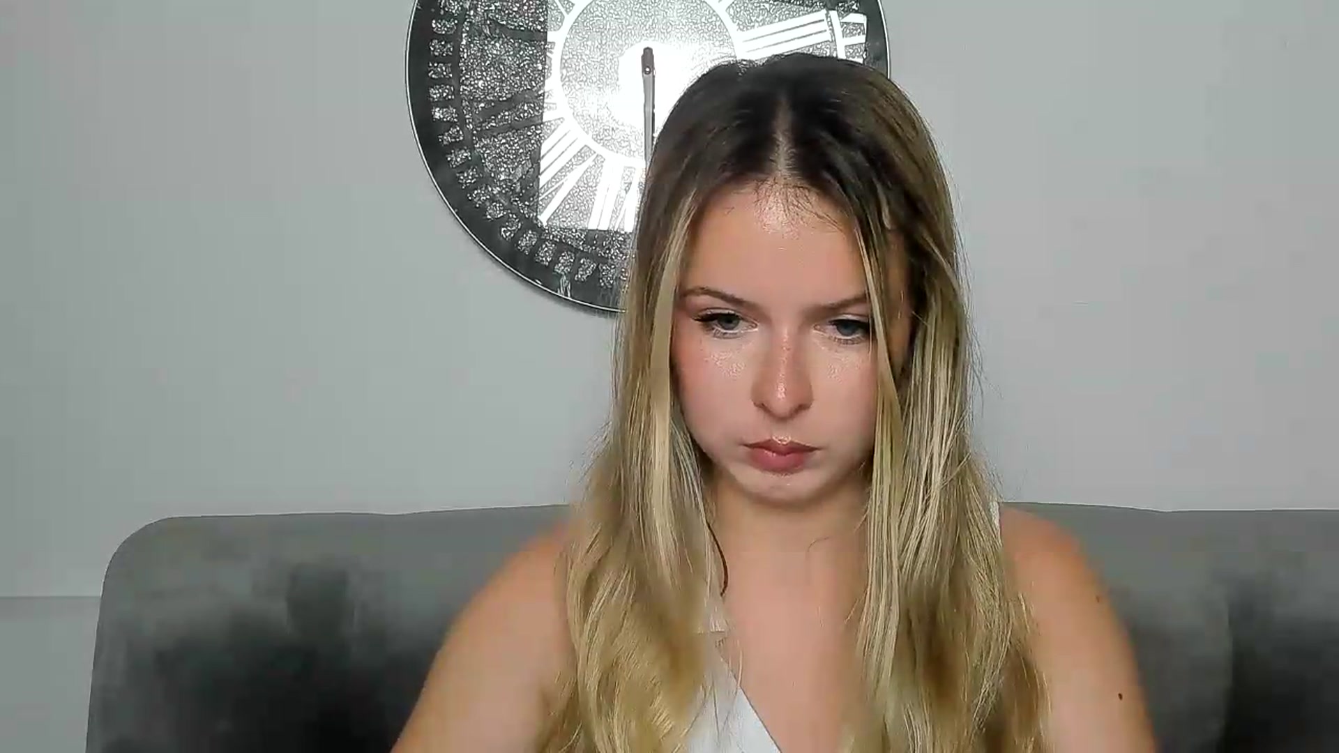 EveliBloo video thumbnail