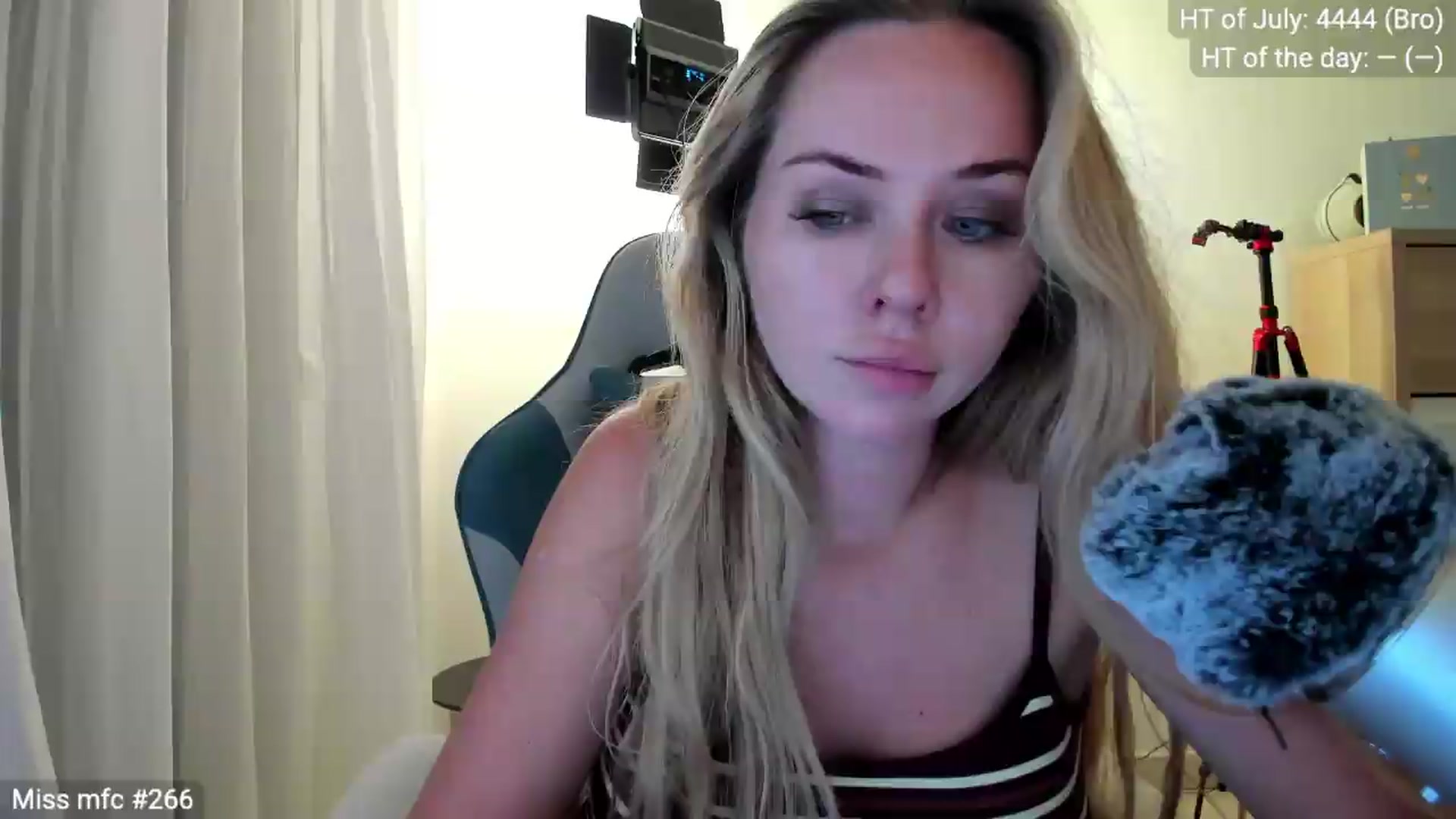 Linda_0nline video thumbnail