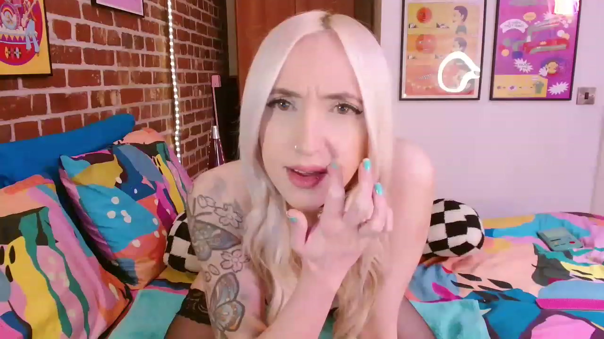 Pixie_Snow video thumbnail