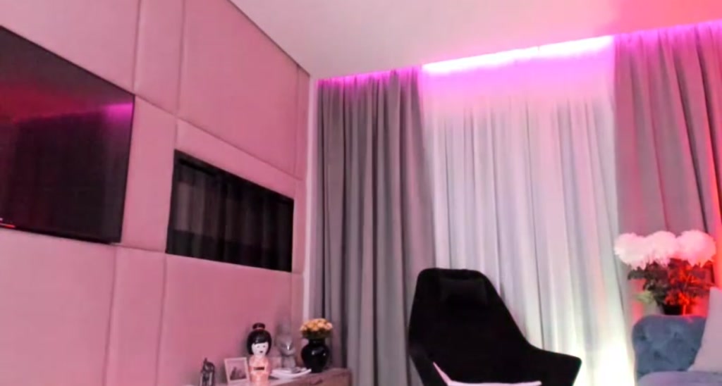EMMAZING video thumbnail