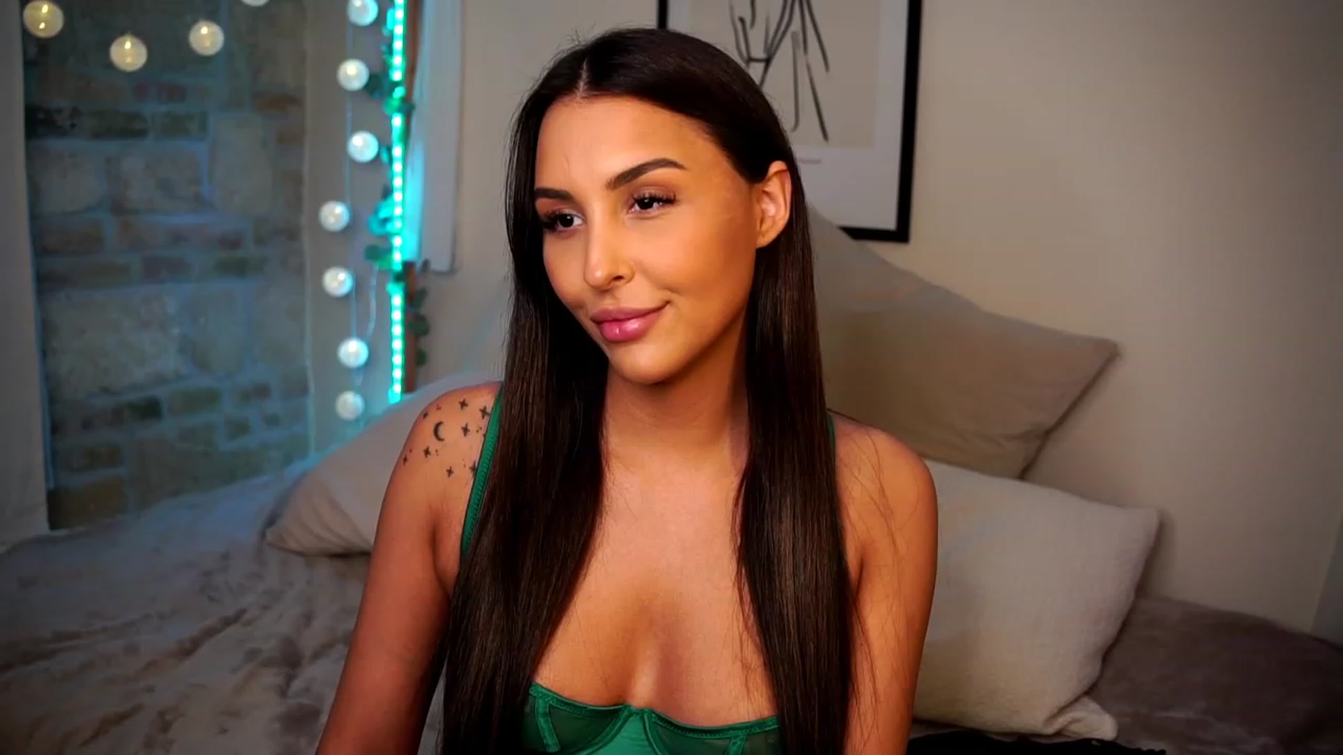 Lisamelow video thumbnail