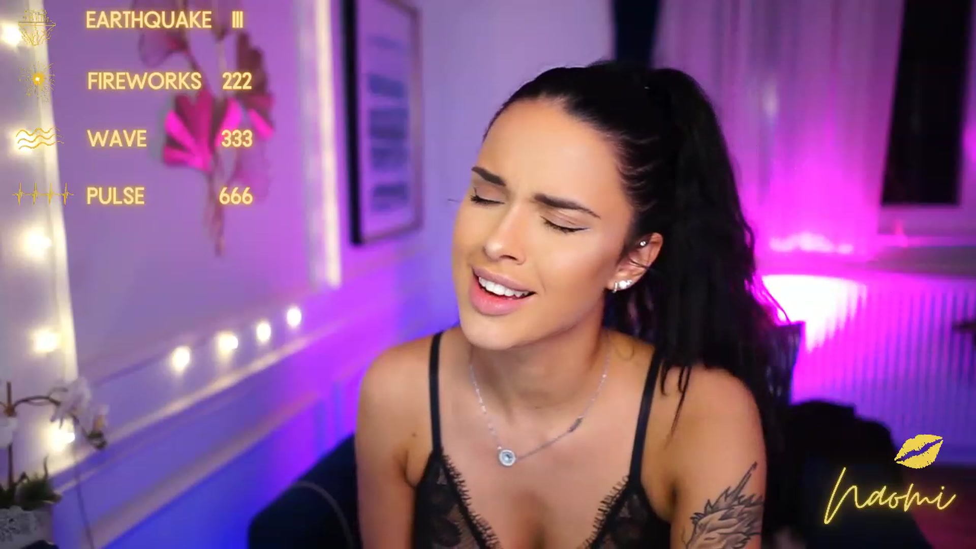 cinnabellee video thumbnail