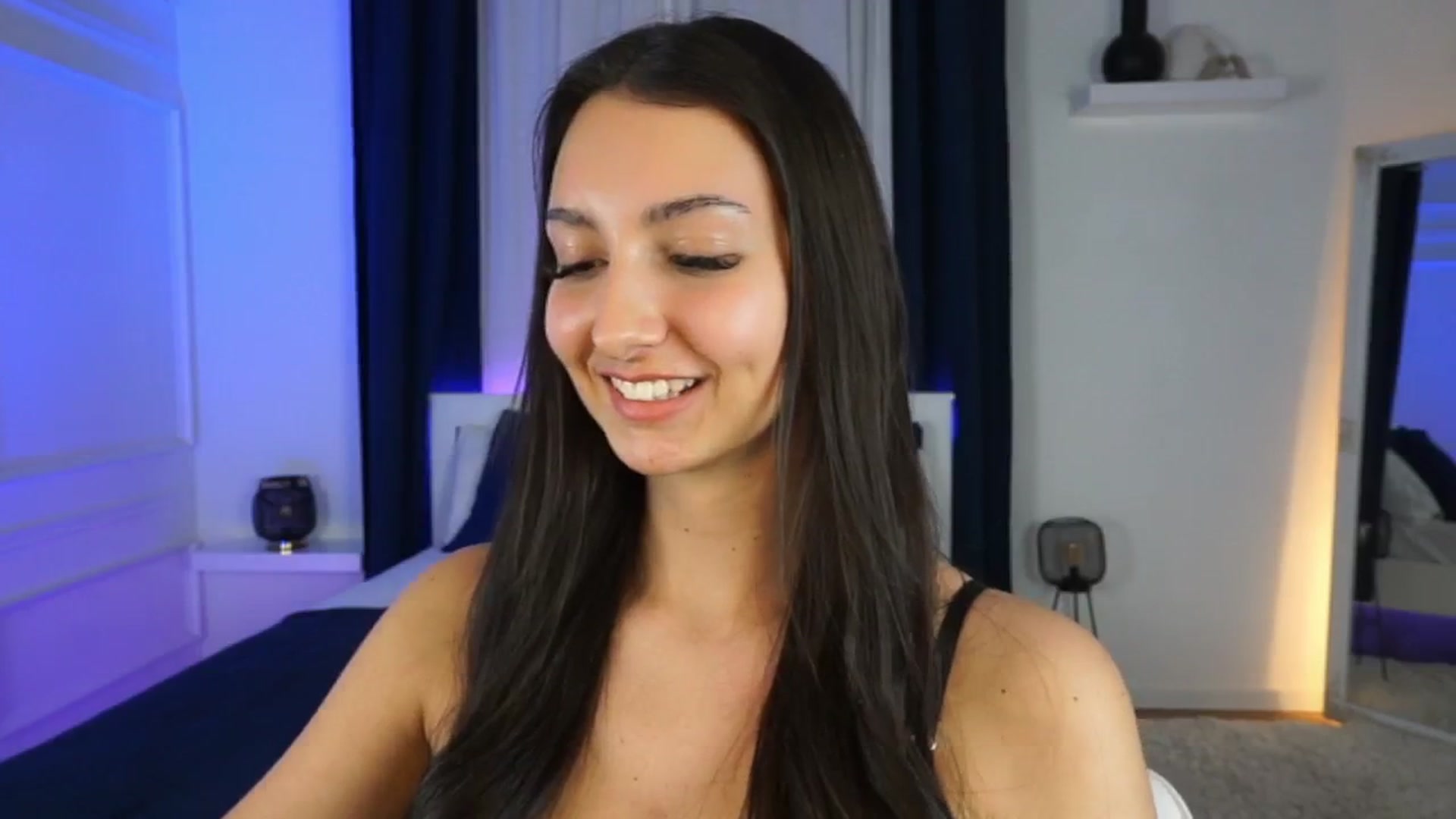 Tessa_Quin video thumbnail