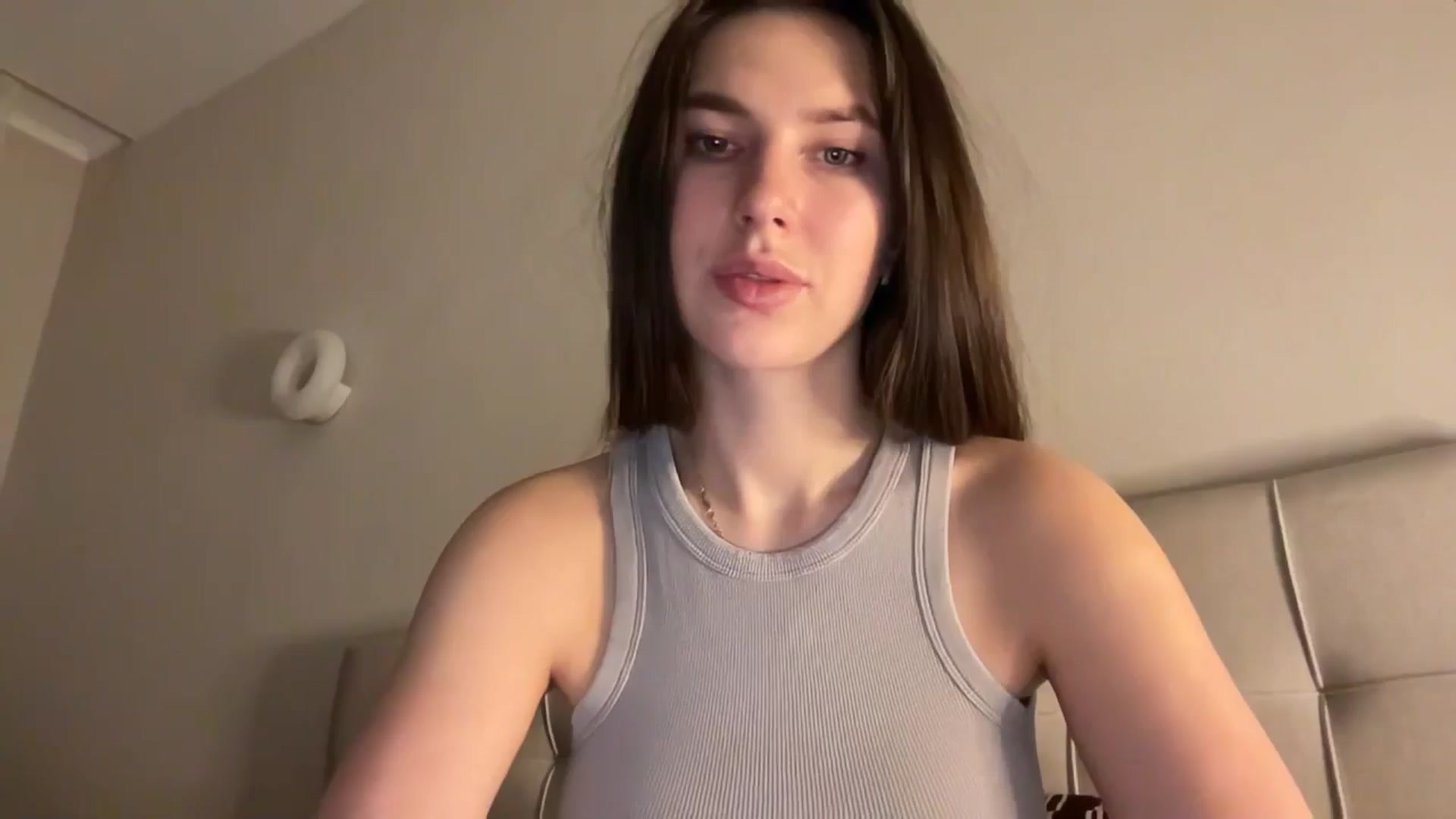 kissfreeze video thumbnail