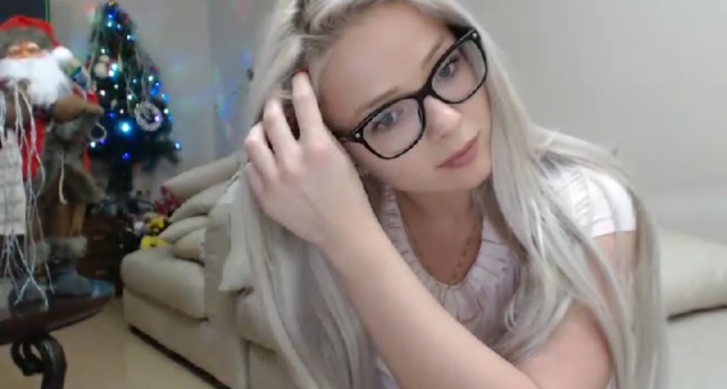 Innocentdoll_ video thumbnail