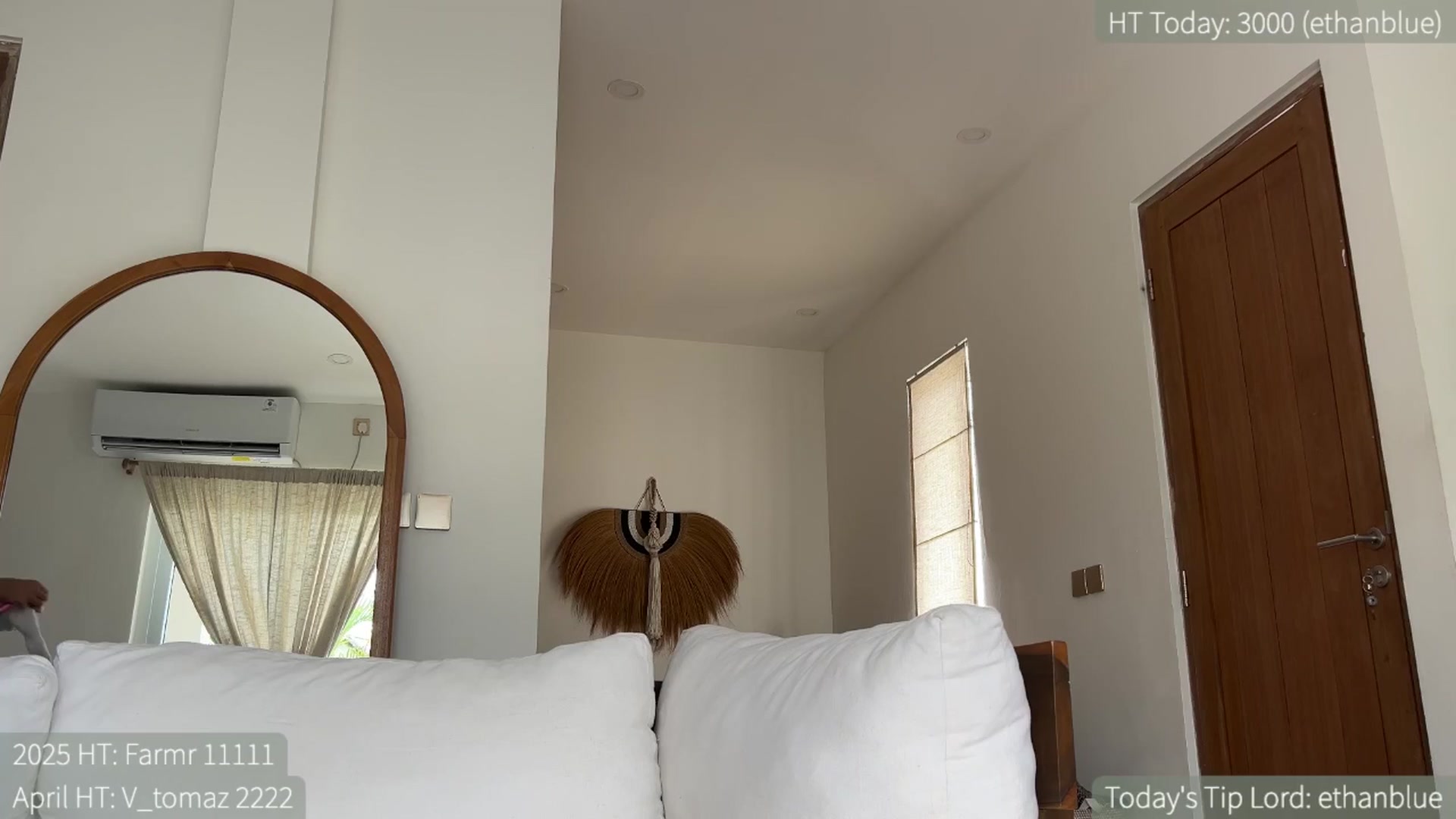 HelloViv video thumbnail