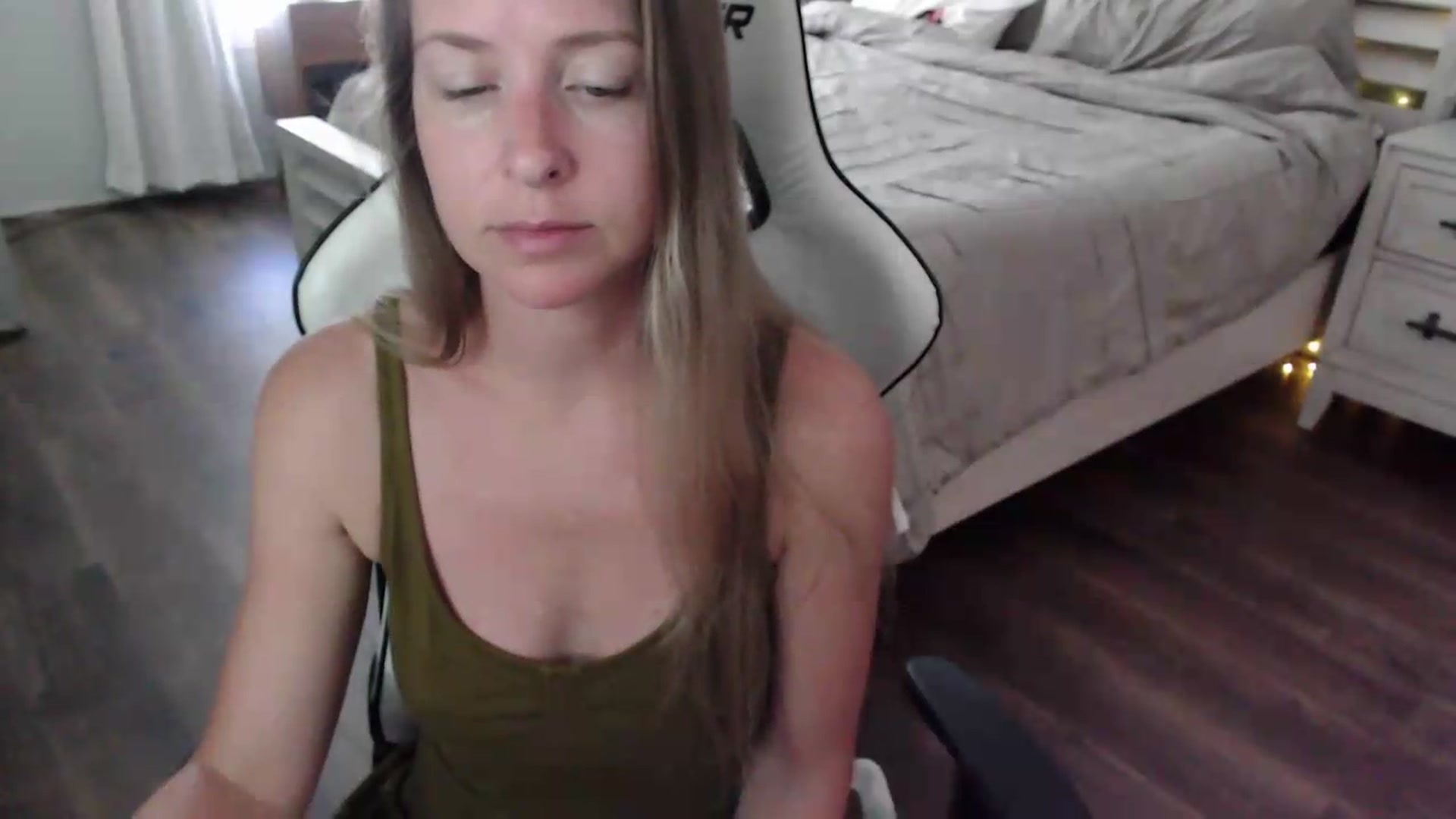 ZenZoey video thumbnail