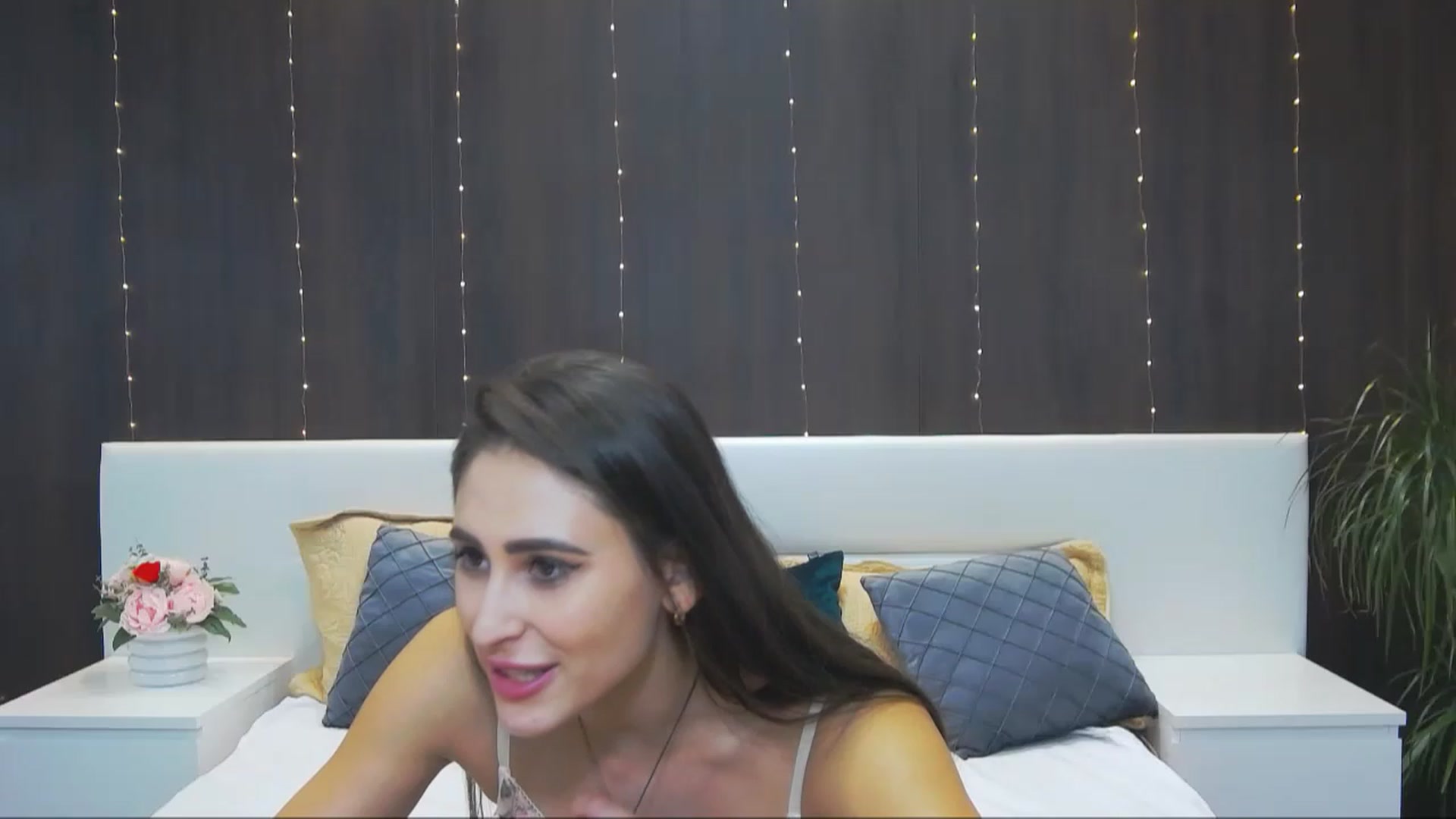 MaraHari video thumbnail