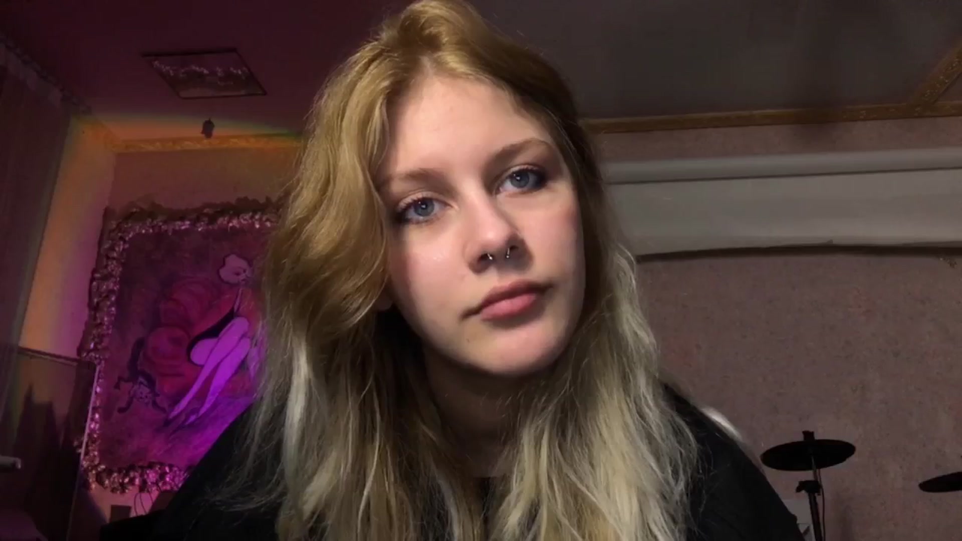 Moooreee video thumbnail