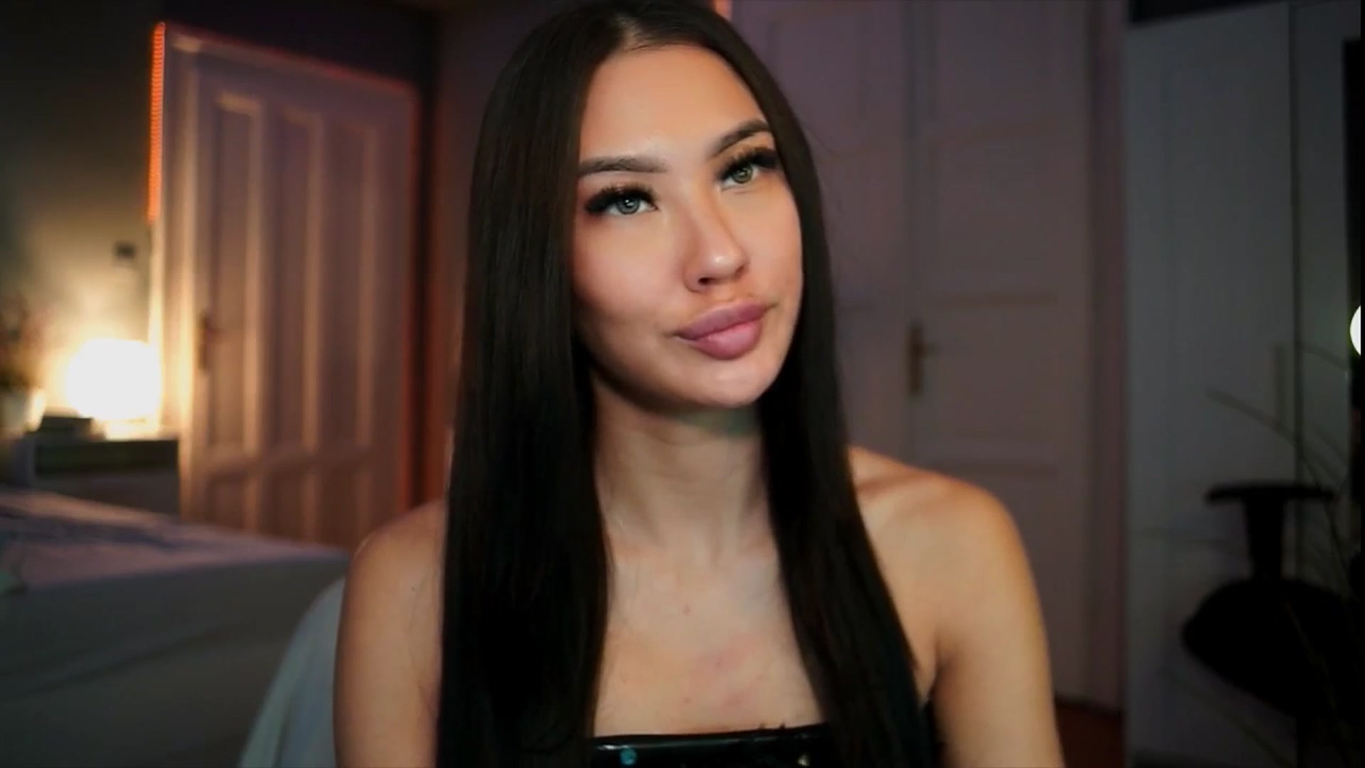 MaiStream video thumbnail