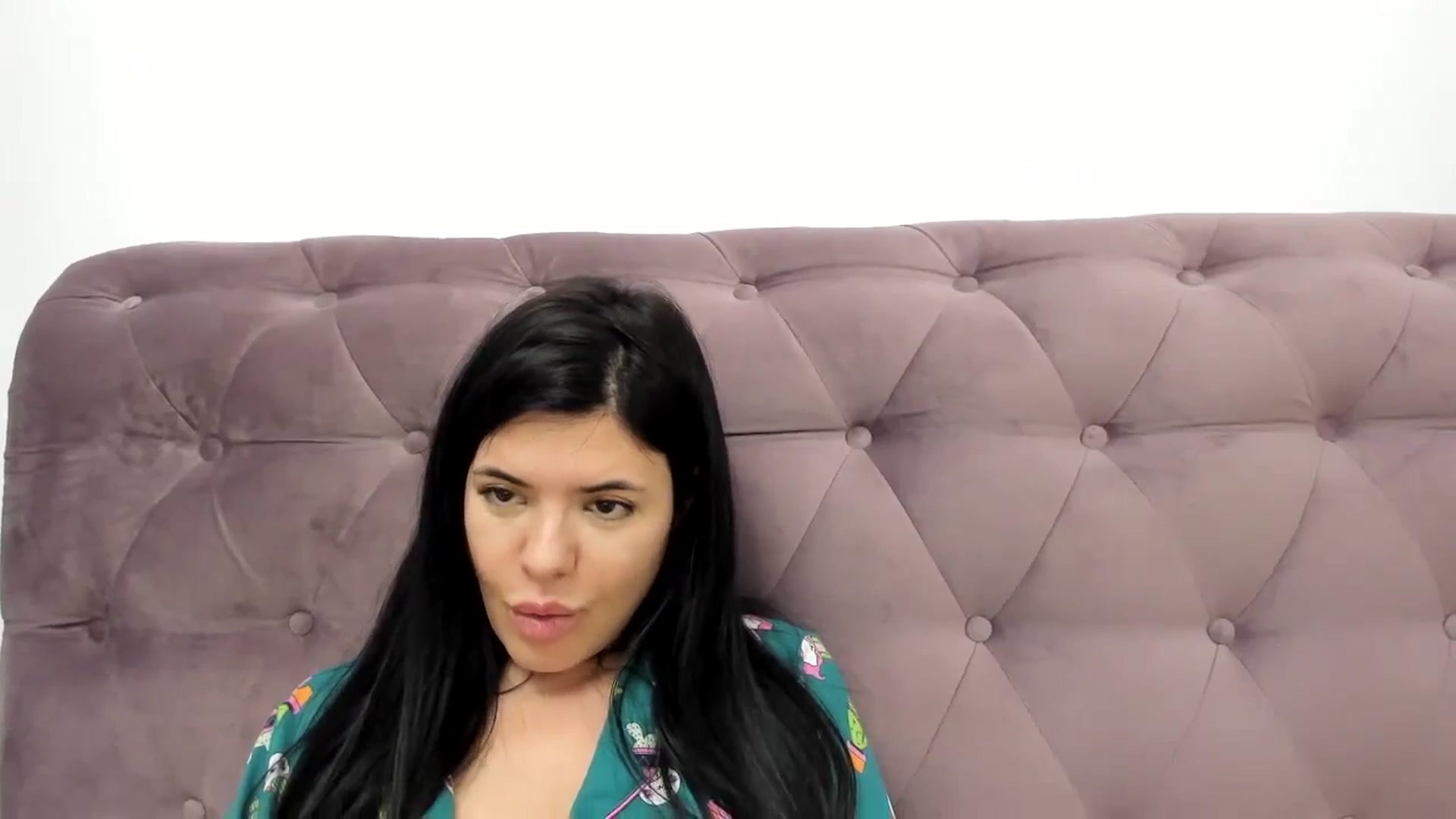 pralina video thumbnail