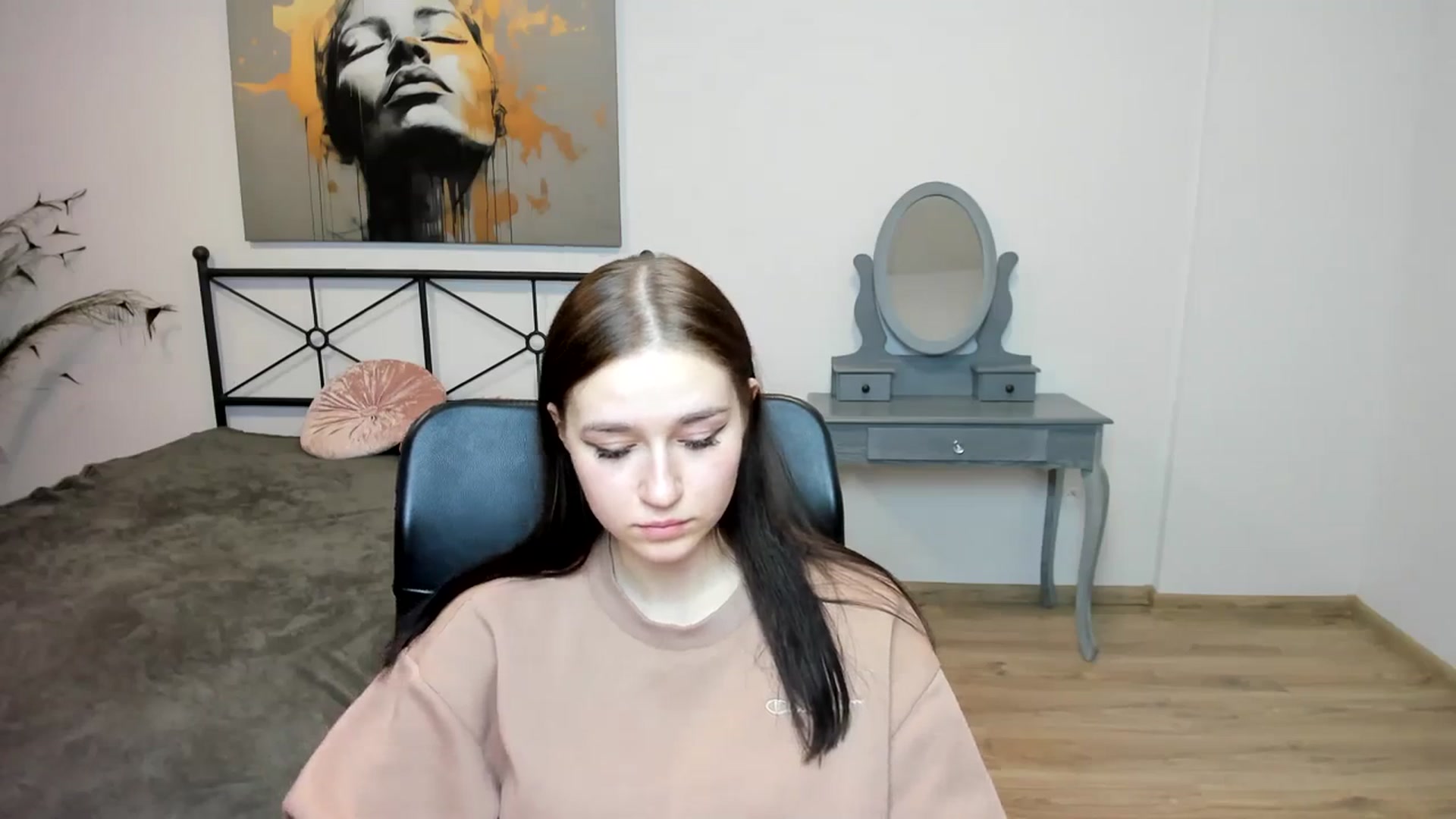 SsweetPeaches video thumbnail